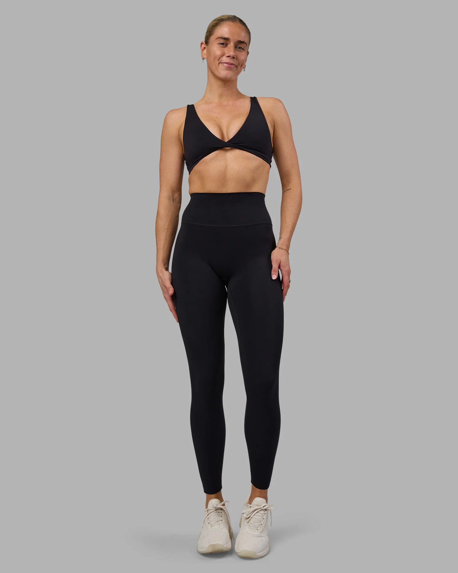 Impulse Reversible Sports Bra - Black - Image 7