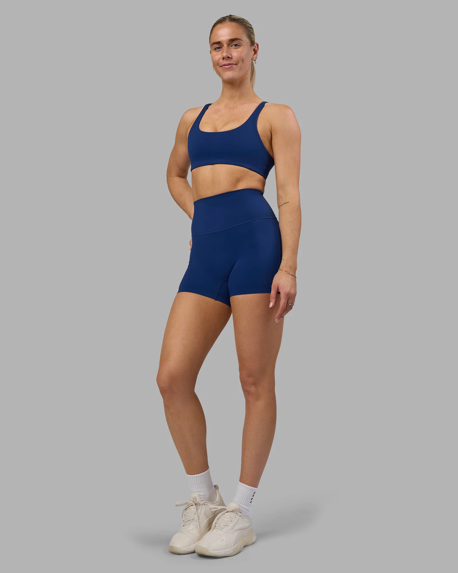 Impulse Reversible Sports Bra - Midnight Blue - Image 9