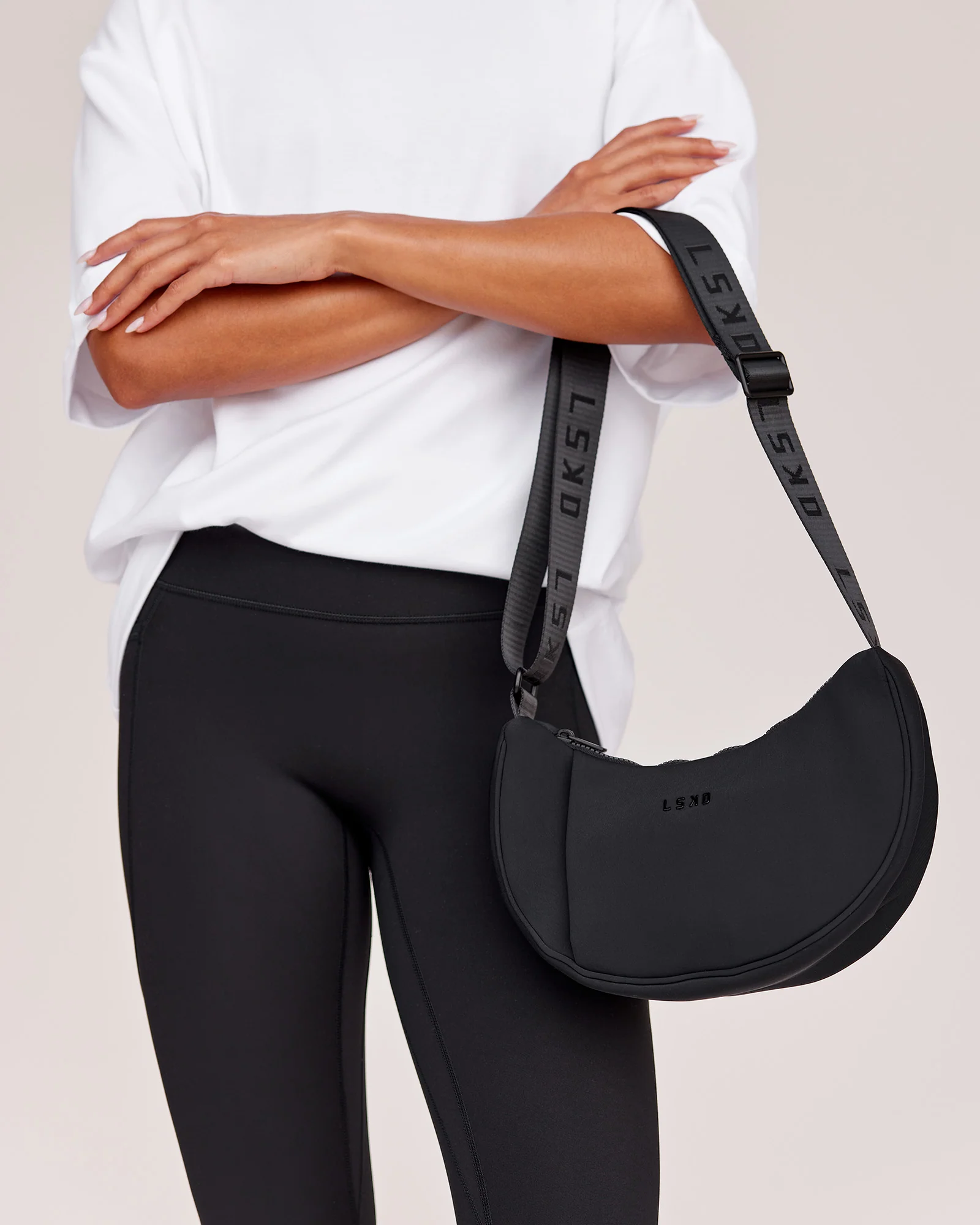 Infinite Shoulder Bag - Black - Image 6