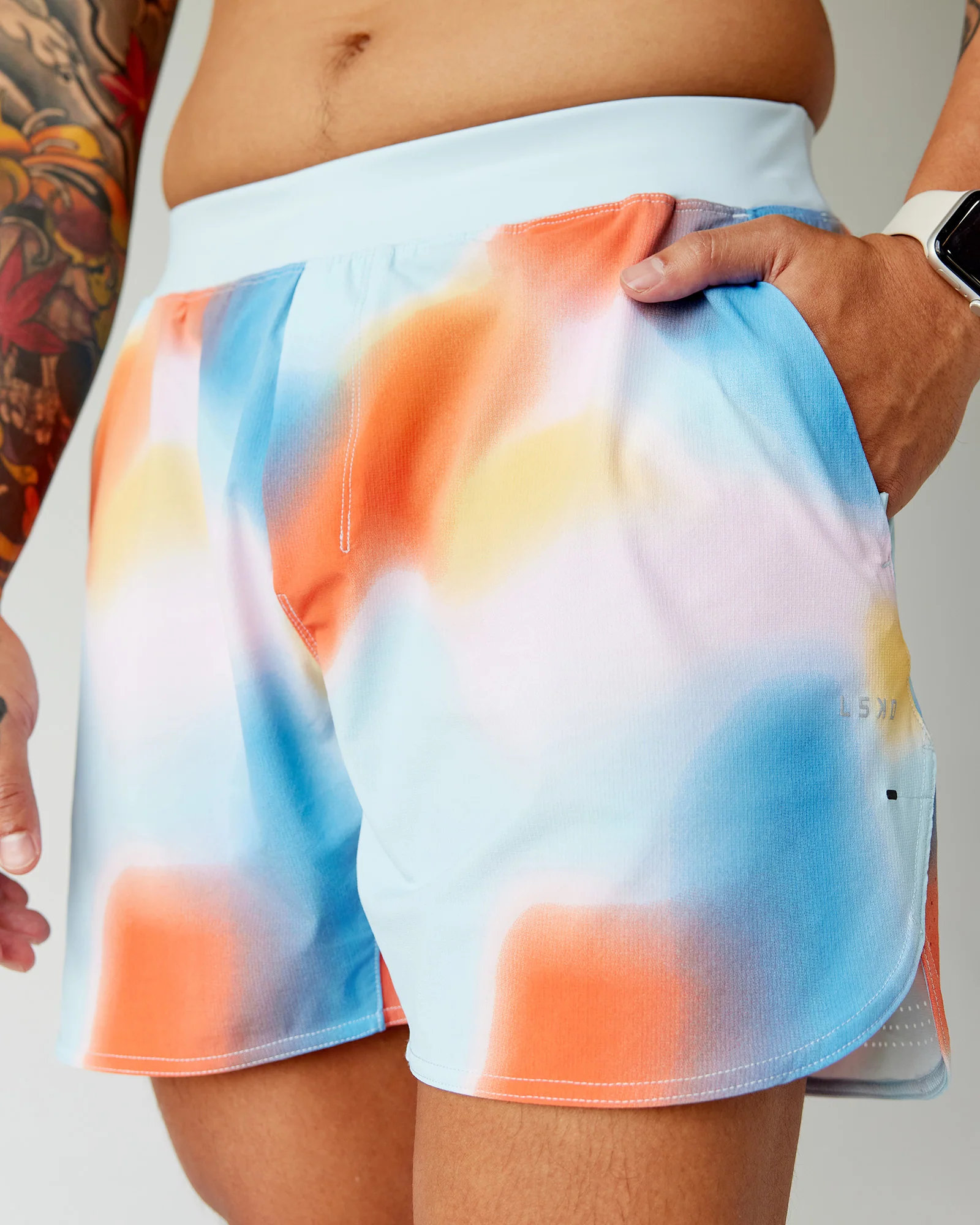 Lift 6" Short - Rainbow Shade Print - Image 5