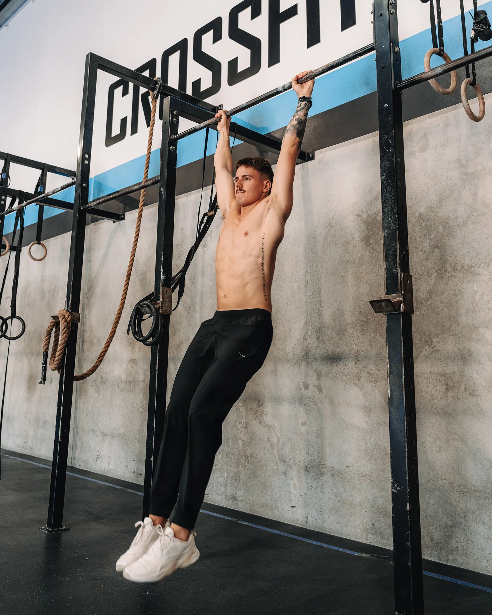 Lift Jogger - Black - Image 9