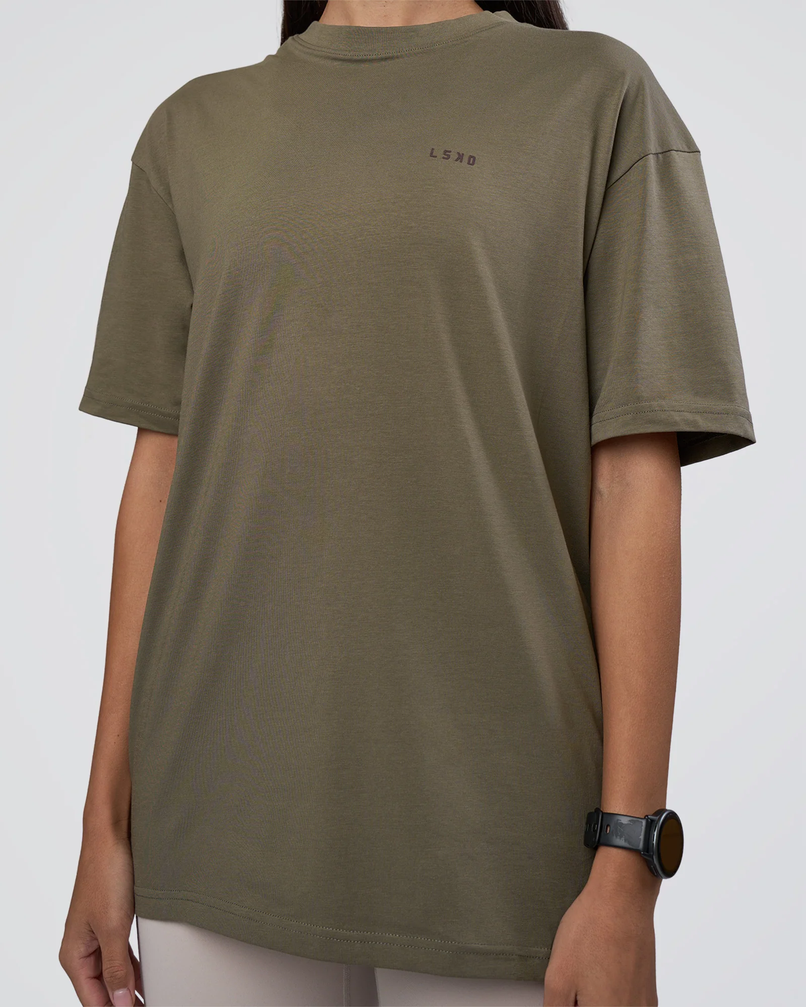 Lifting FLXCotton Oversized Tee - Walnut Grey-Hot Chocolate - Image 9