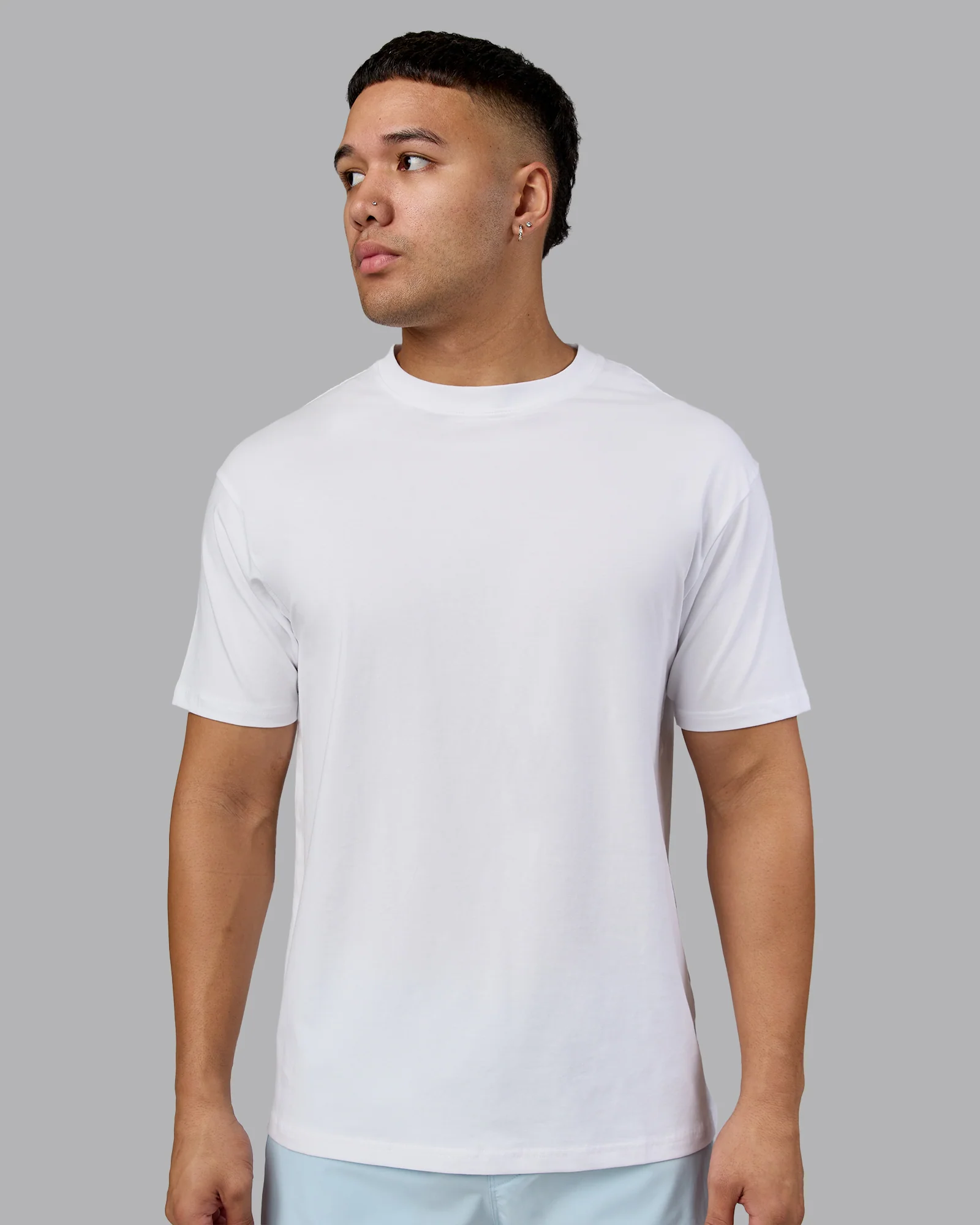 Love The Run FLXCotton Tee Oversize - White-Dark Moss - Image 3