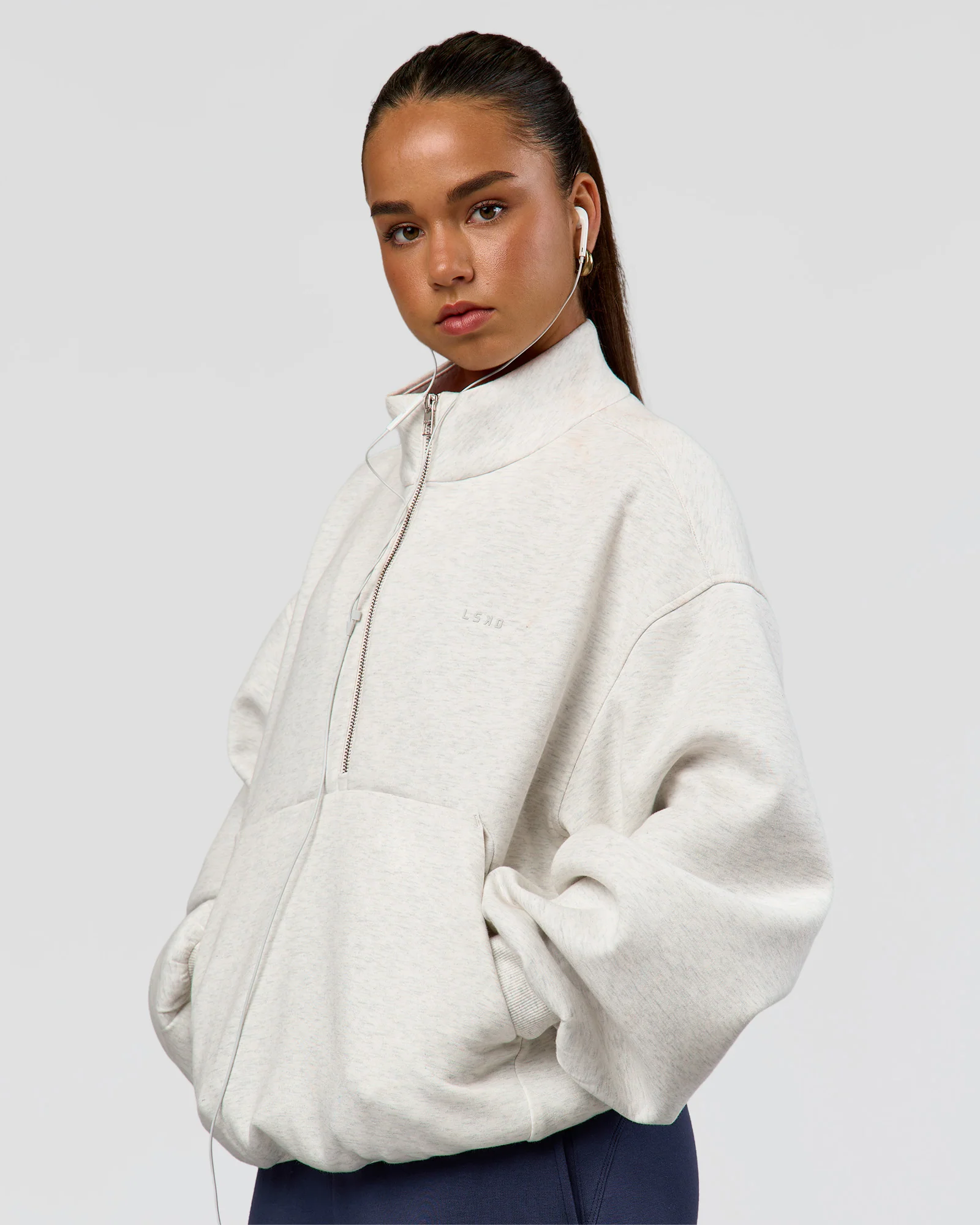 Luxe ZeroCrease Spacer Half Zip - Silver Marl - Image 6