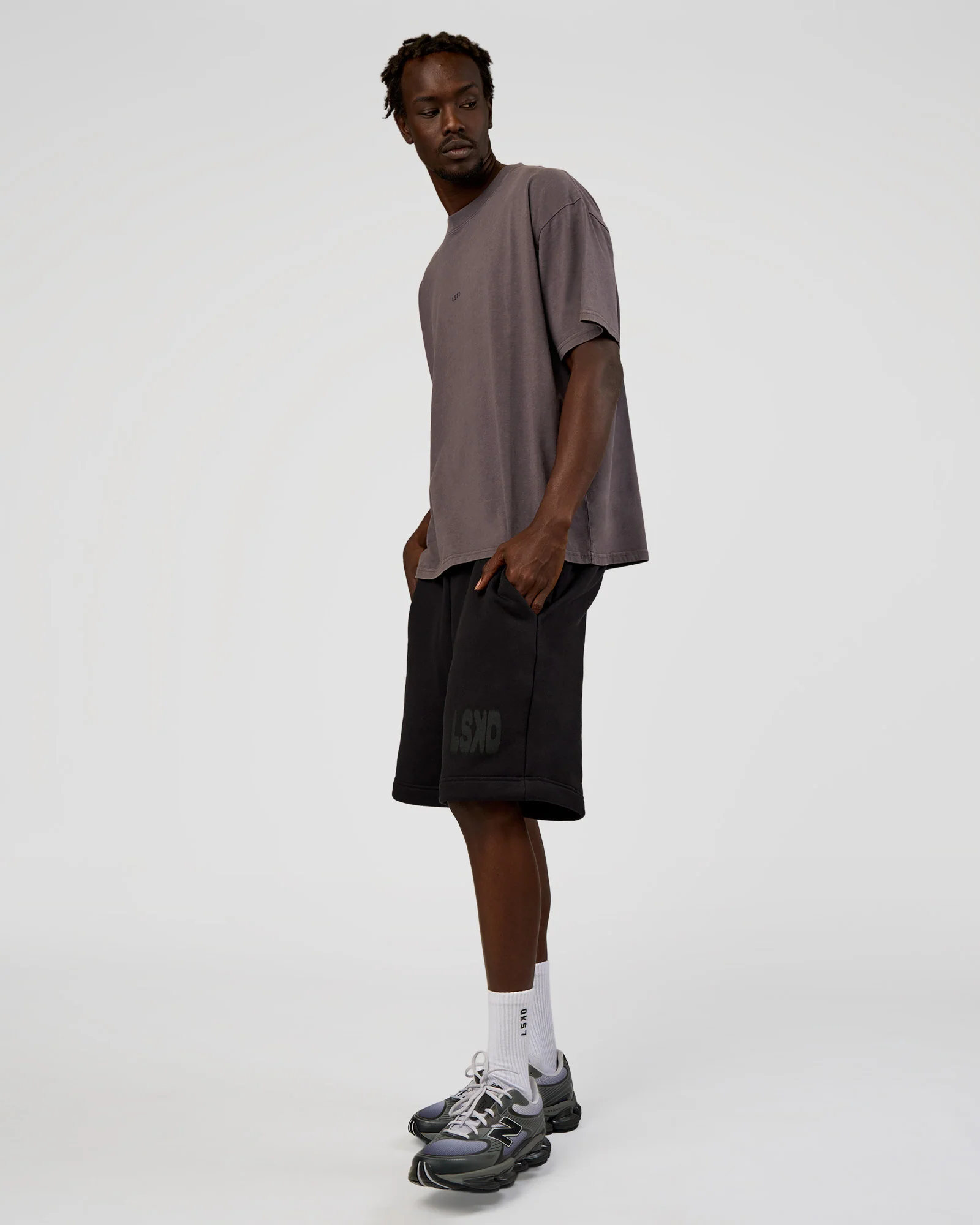 Memory In Motion Heavyweight Fleece 7" Short - Black Washed - Image 6
