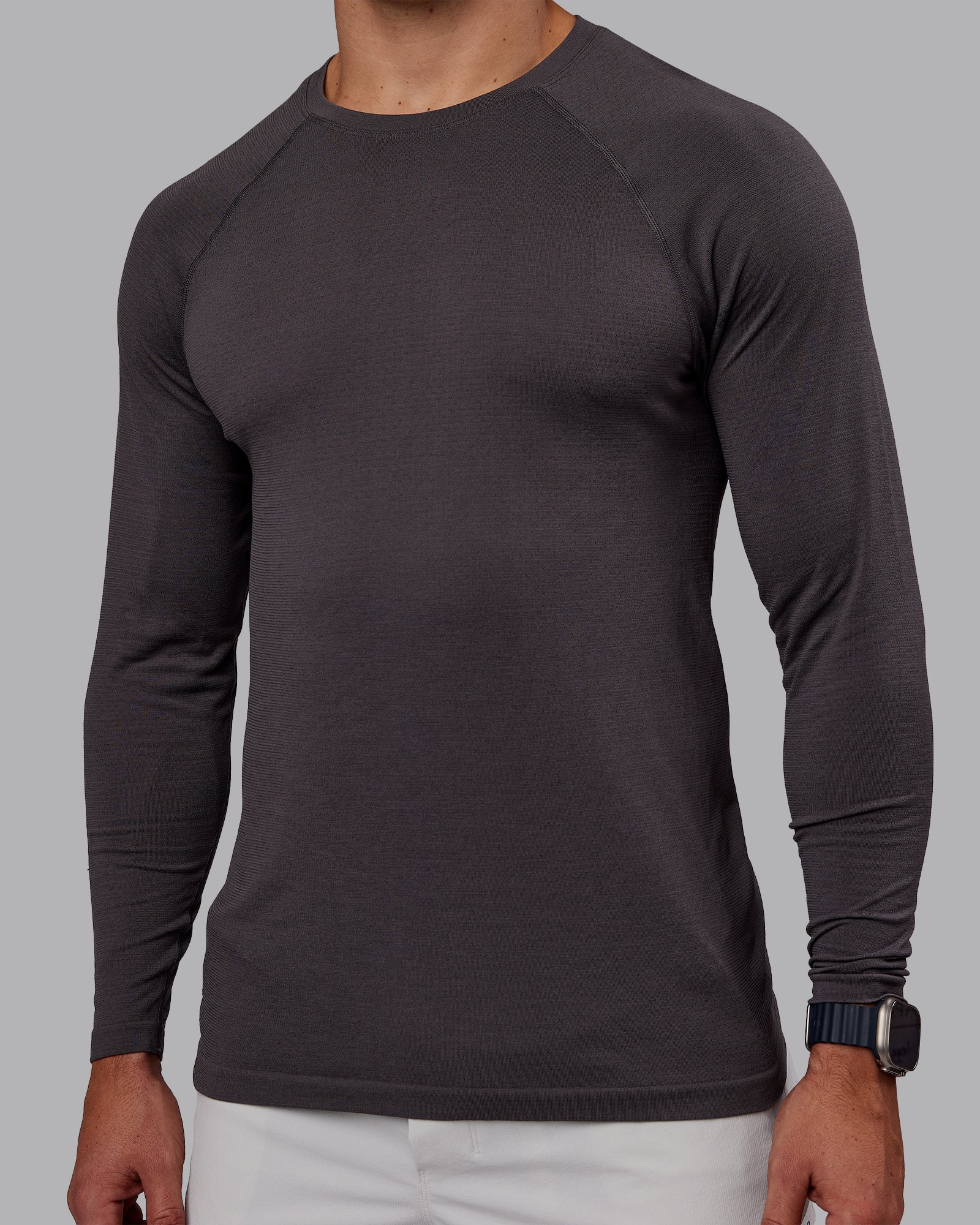 AeroFLX+ Seamless Long Sleeve Tee - Dark Storm/Dark Storm - Image 5