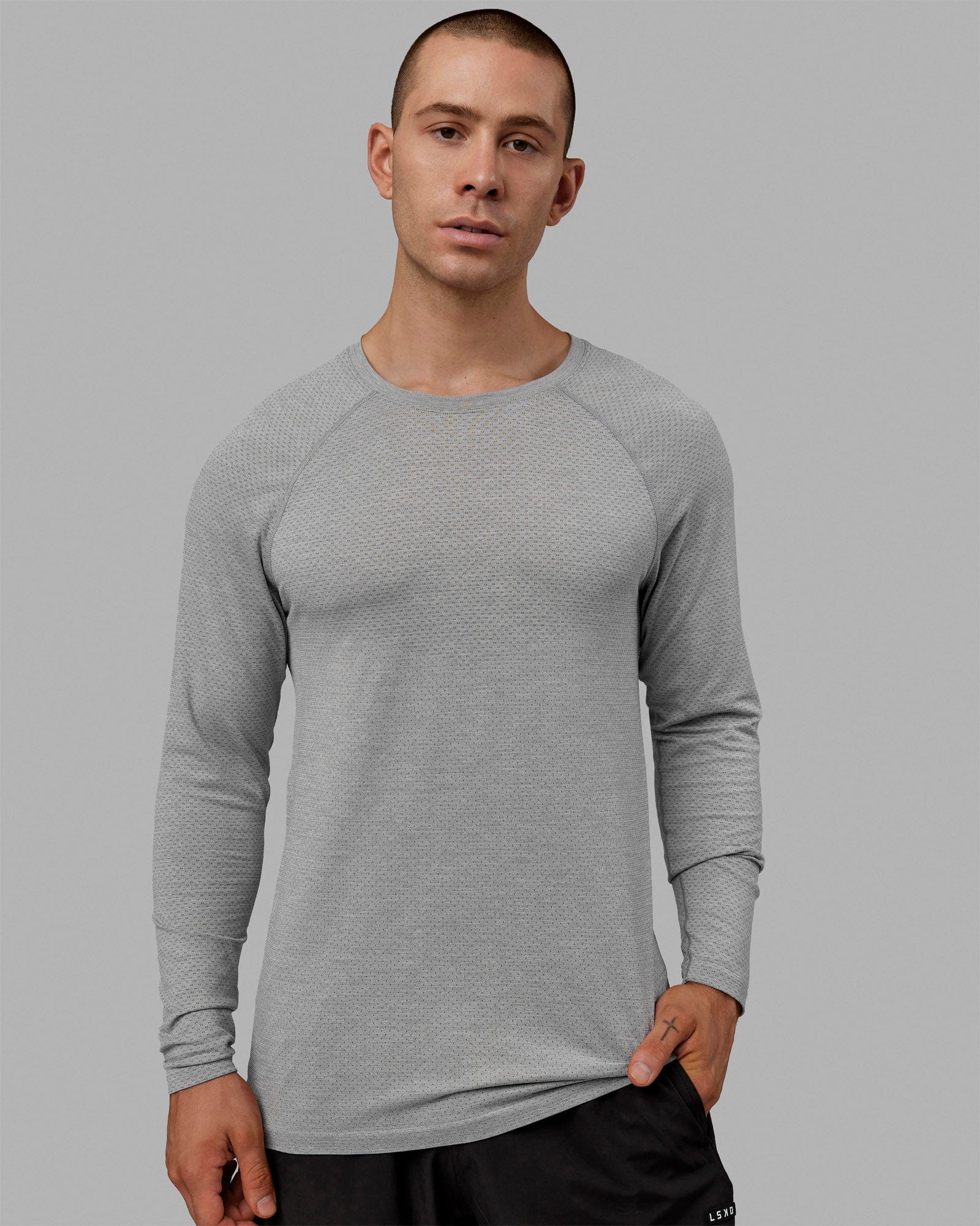 AeroFLX+ Seamless Long Sleeve Tee - Lt Grey Marl - Image 2