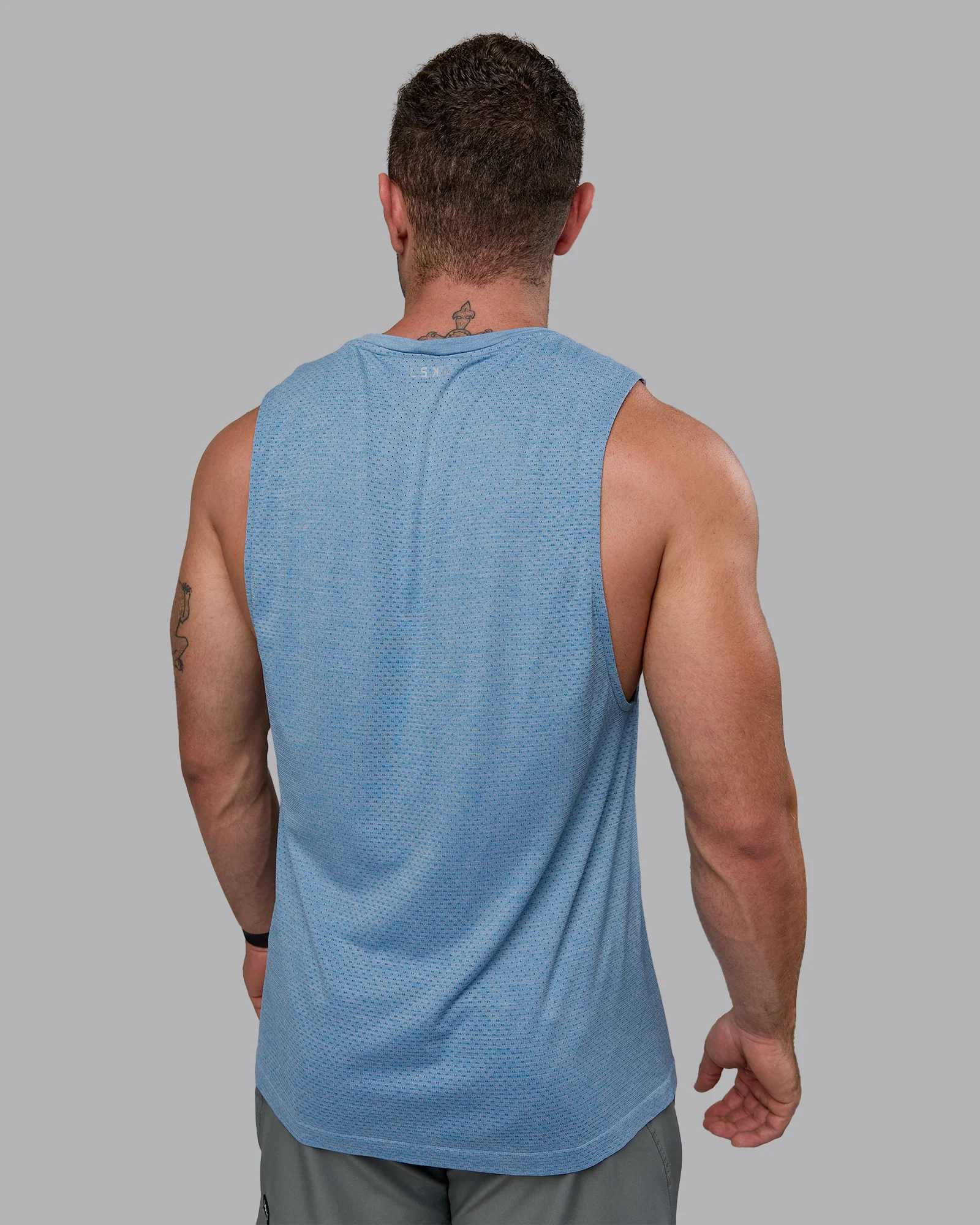 AeroFLX+ Seamless Muscle Tank - Elemental Blue/Ice Blue - Image 4