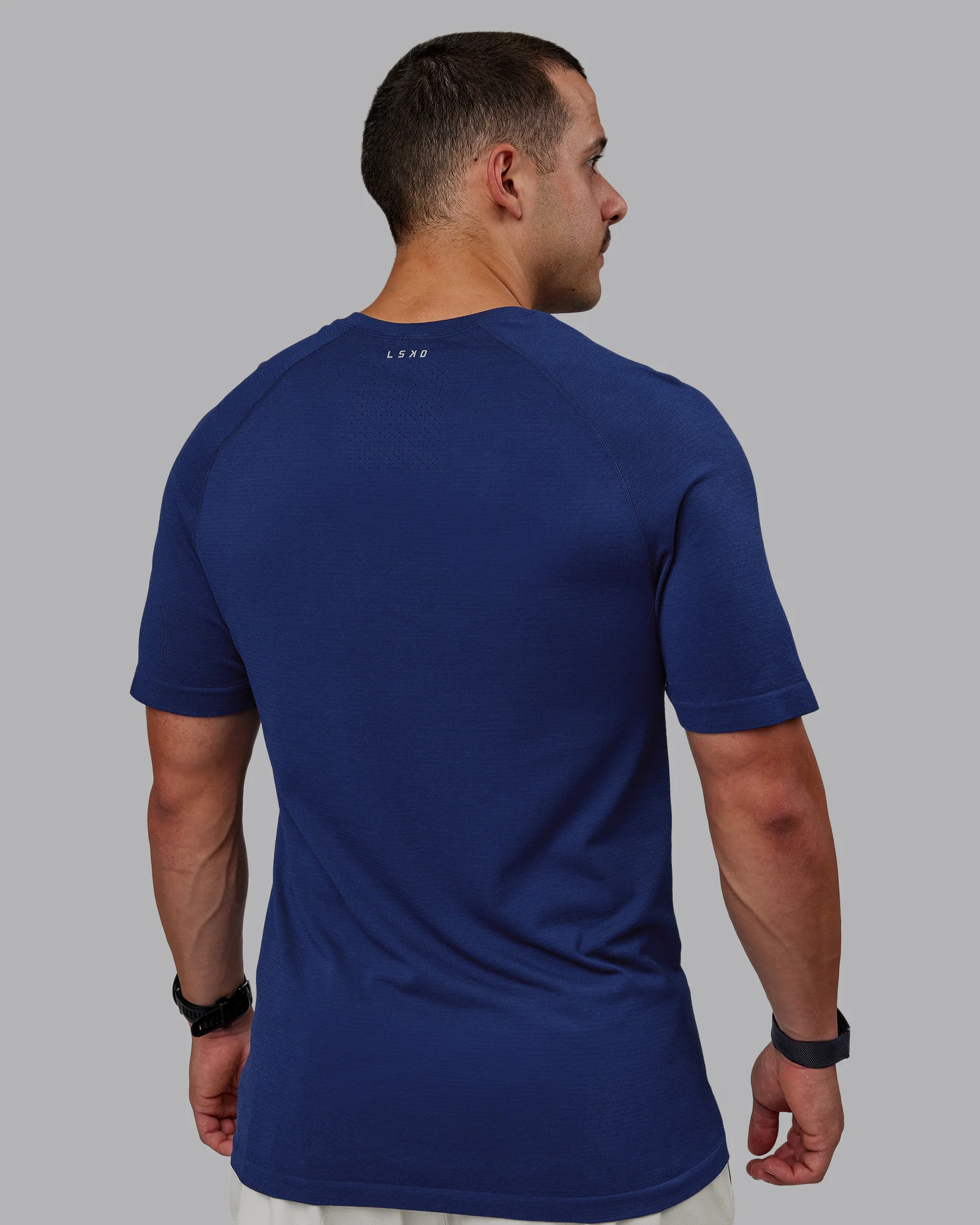 AeroFLX+ Seamless Tee - Midnight Blue/Midnight Blue - Image 4