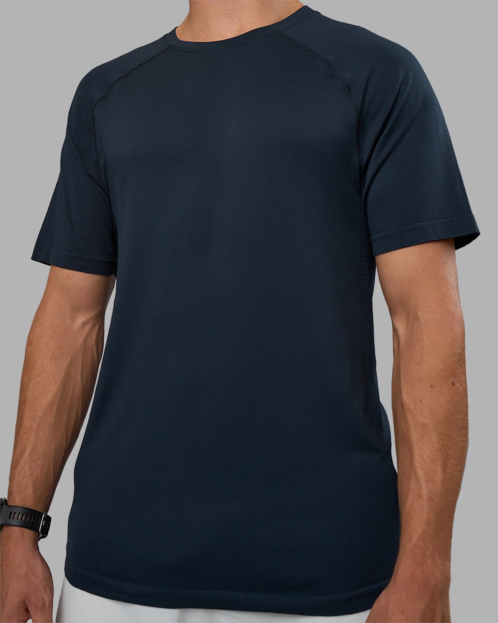 AeroFLX+ Seamless Tee - Navy/Navy - Image 6