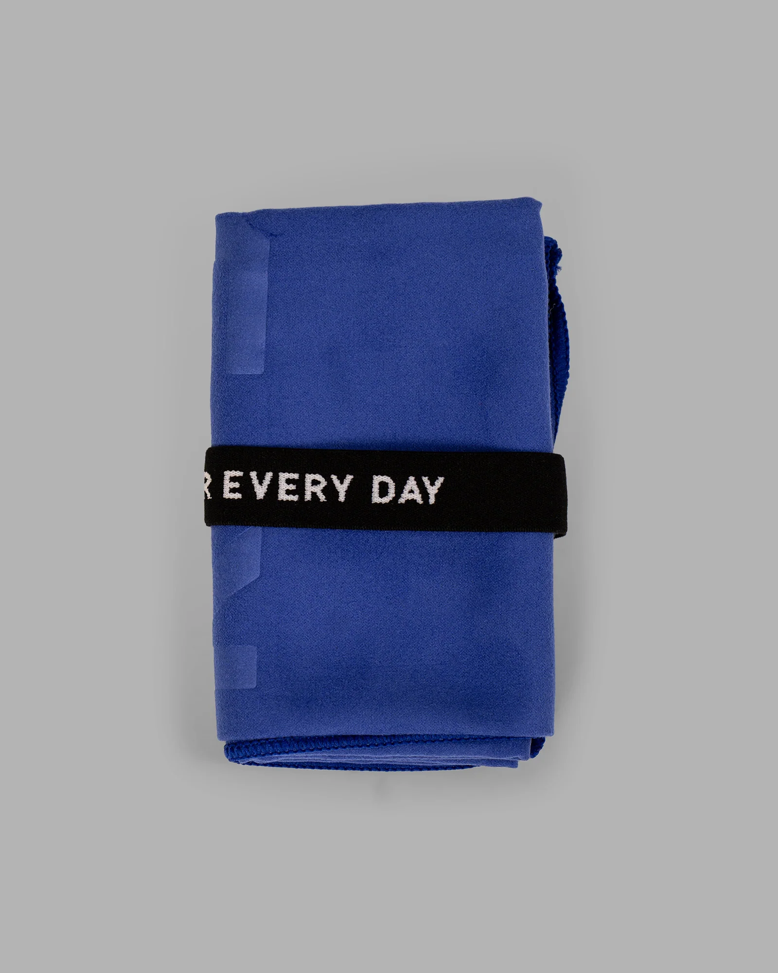 Perform Microfibre Lightweight Towel Small - Power Cobalt - Image 2