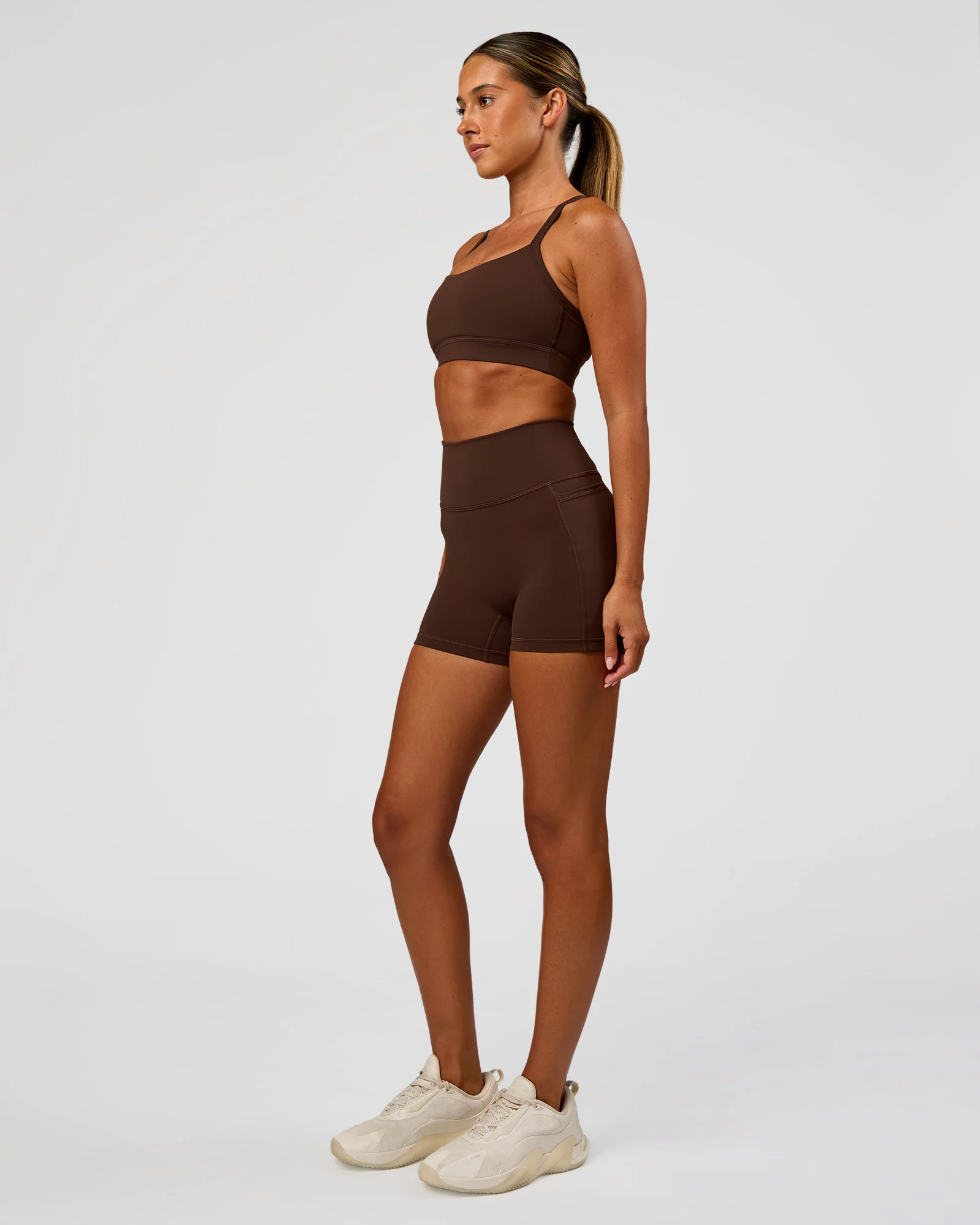 Momentum Sports Bra - Hot Chocolate - Image 7