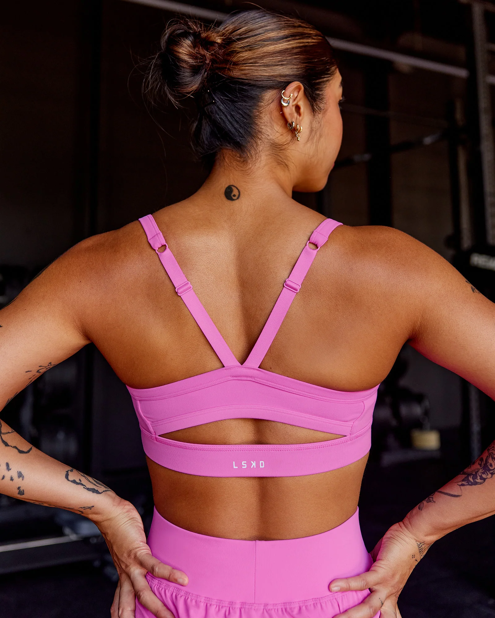 Momentum Sports Bra - Ultra Fuchsia - Image 2