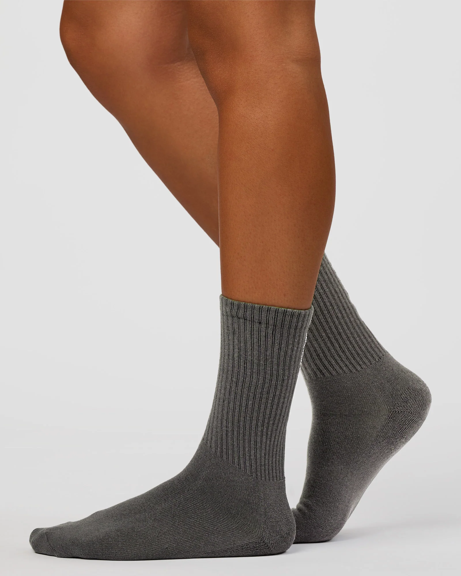 Move Crew Socks 3 Pack 2.0 - Dark Storm-Cocoa Powder-White - Image 5