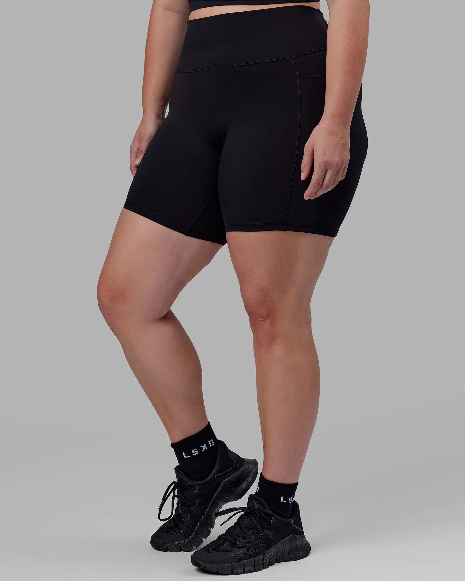 O.G. Fusion Ultra High-Rise 6" Short Pockets - Black - Image 11