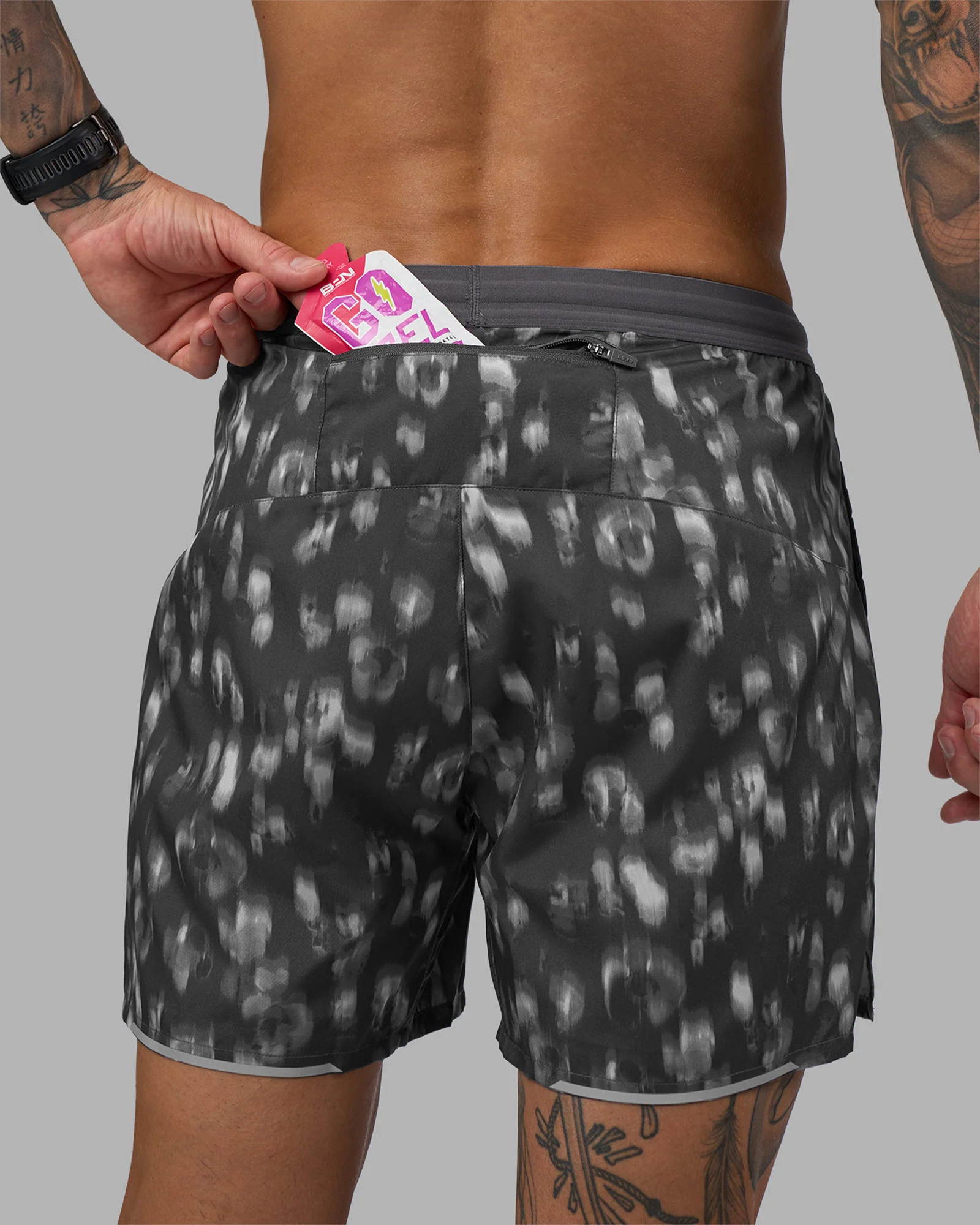 Pace 5" Lined Running Short - Markings Dark Storm Print - Image 4