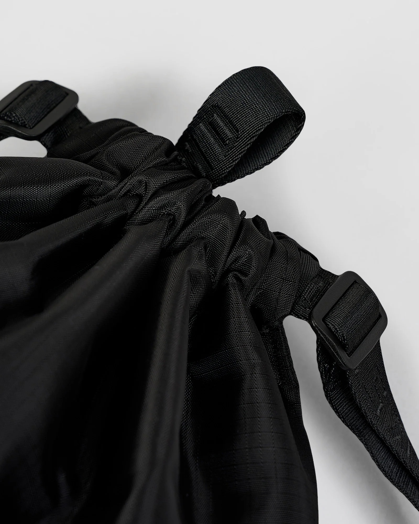 Pace Drawstring Bag - Black - Image 5