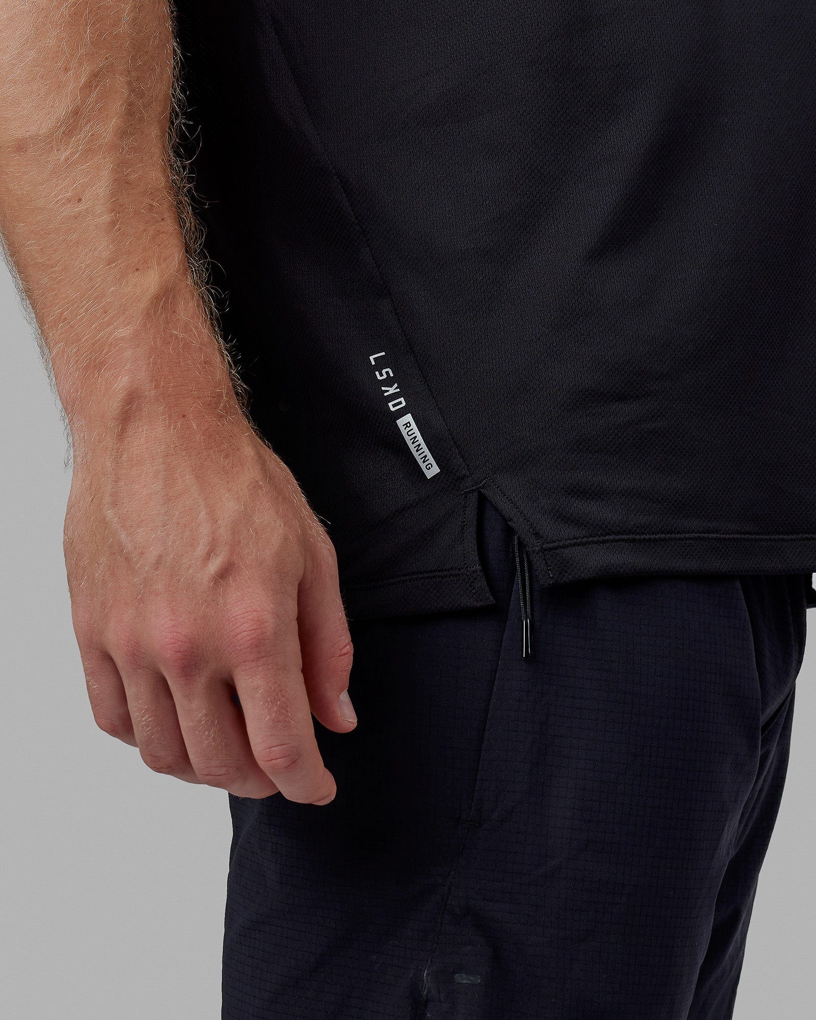 Pace Running Tee - Black - Image 3