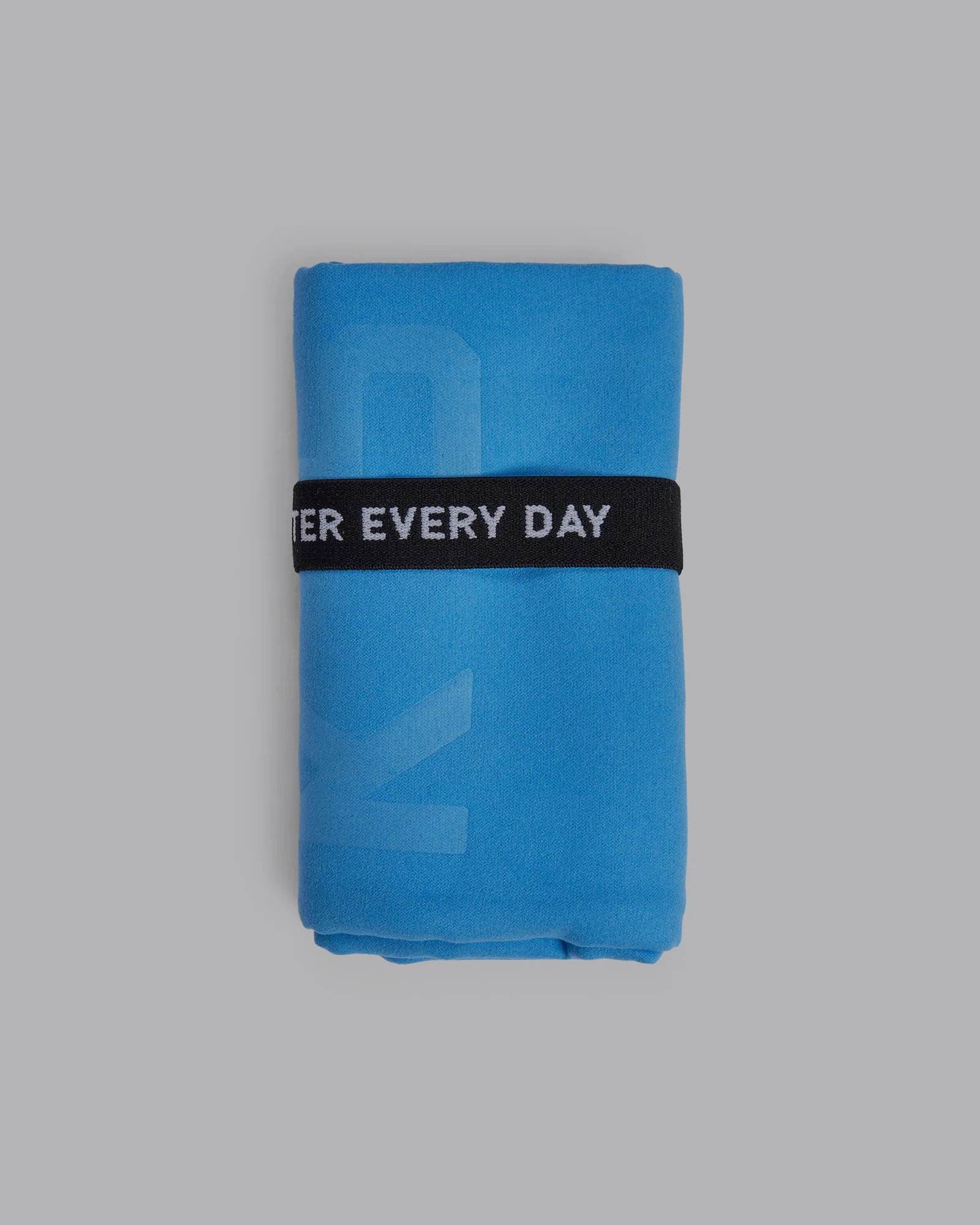 Perform Microfibre Lightweight Towel Medium - Azure Blue - Image 2