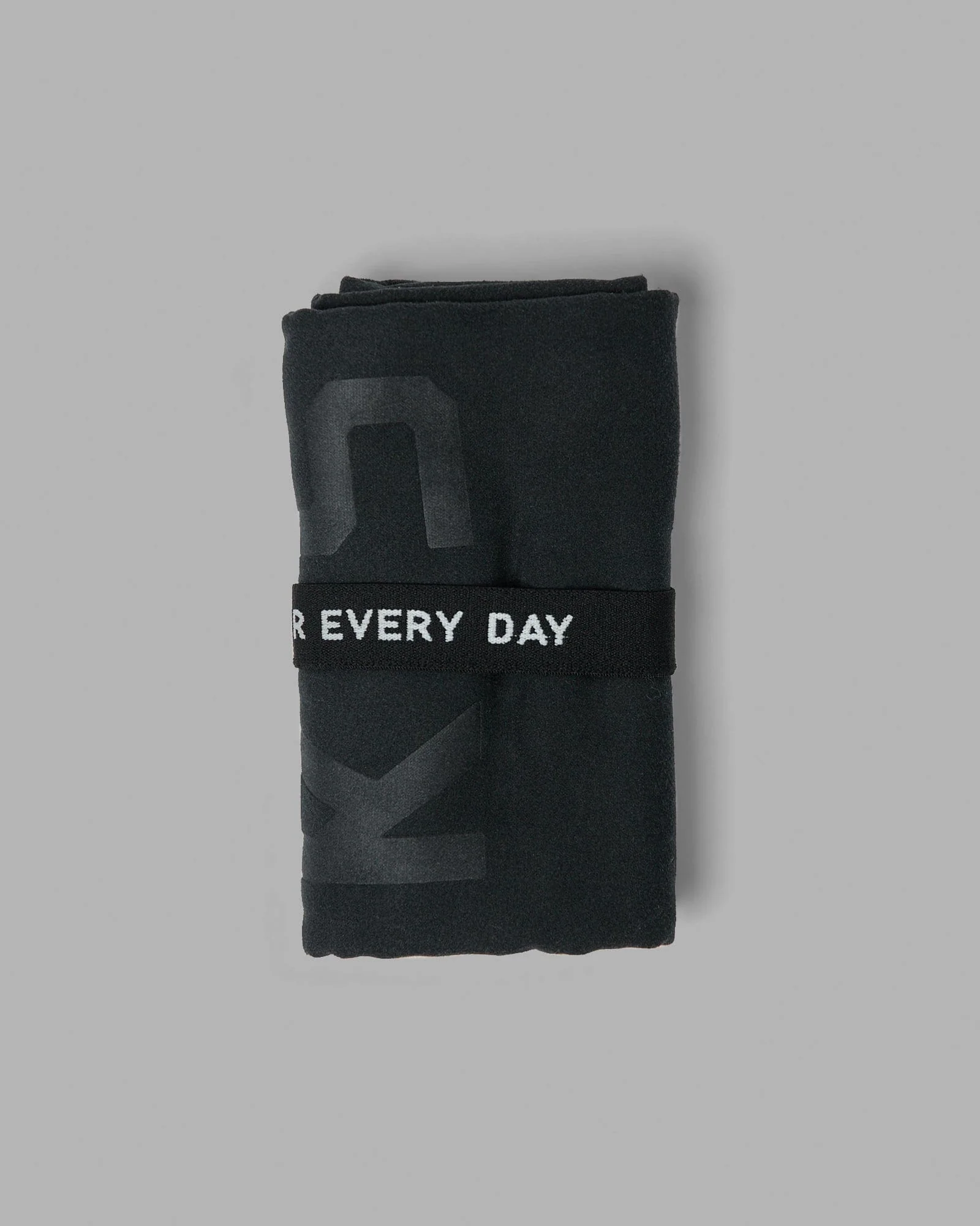Perform Microfibre Lightweight Towel Medium - Black - Image 2