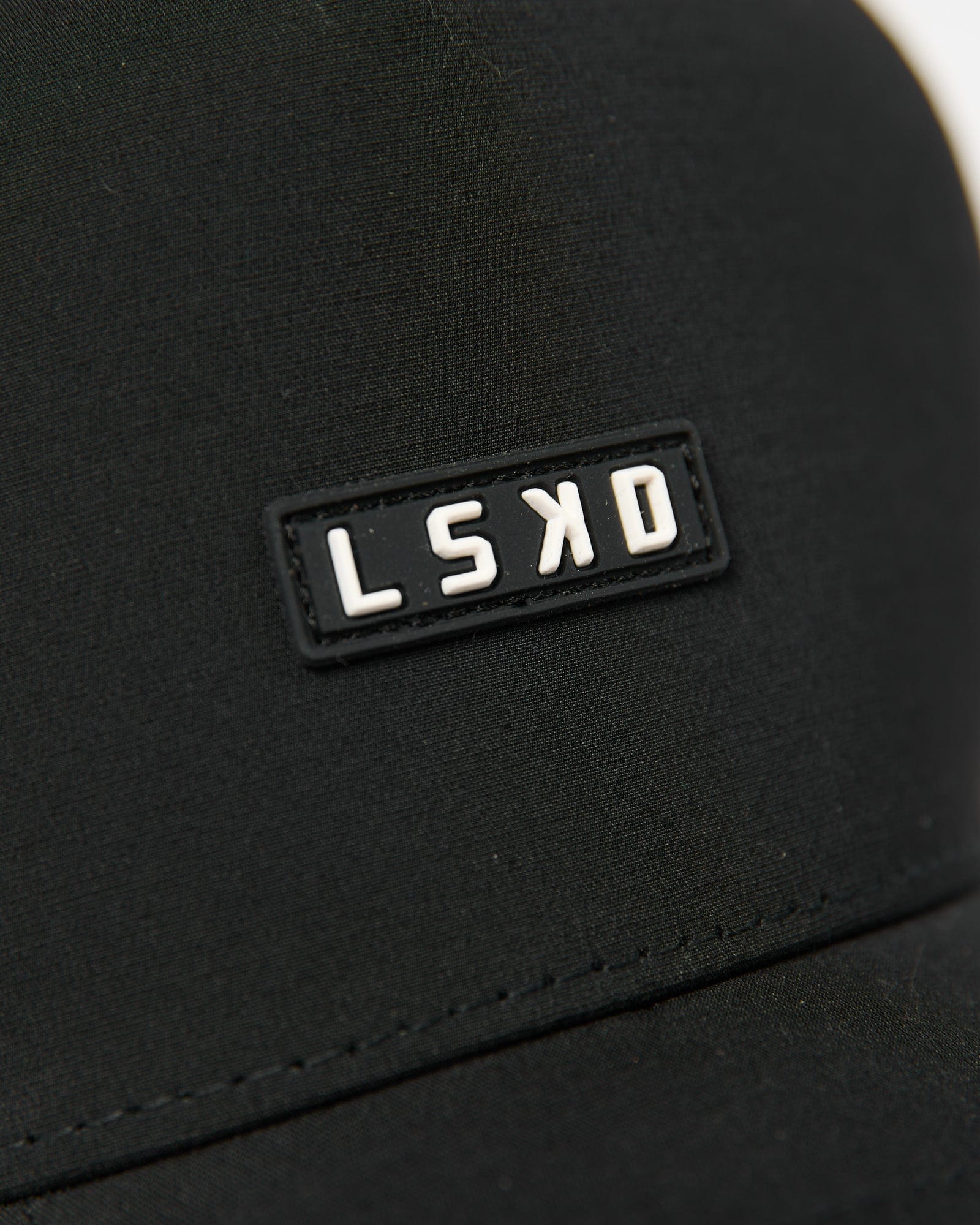 Perform Vented Cap - Black - Image 8
