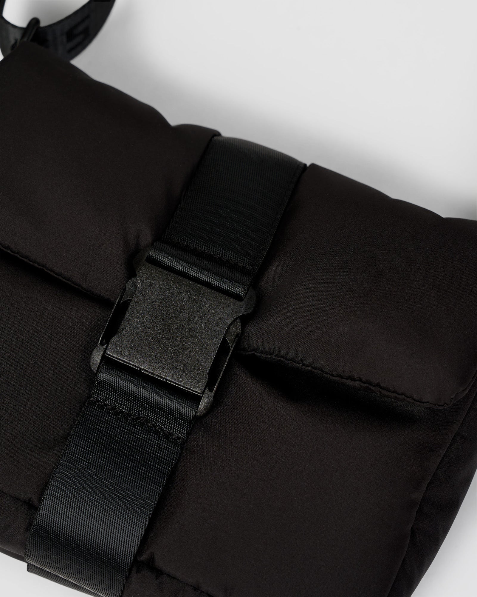 Puffer Crossbody Bag - Black - Image 3