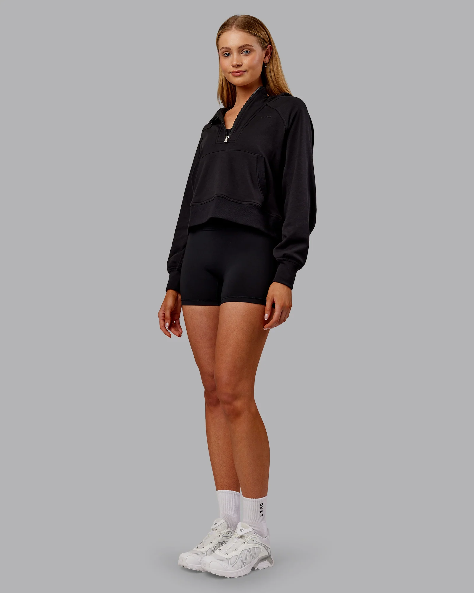 Pursue Mid-Weight Hoodie - Black - Image 2