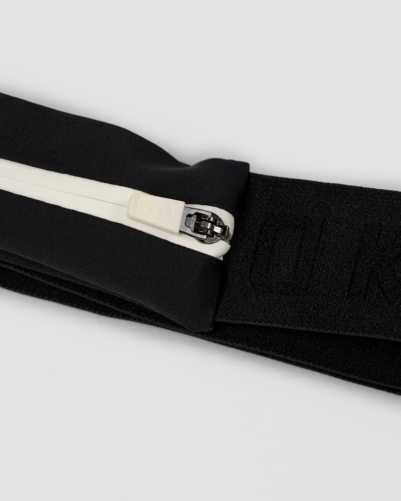 Rep Run Belt 2.0 - Black-White - Image 4