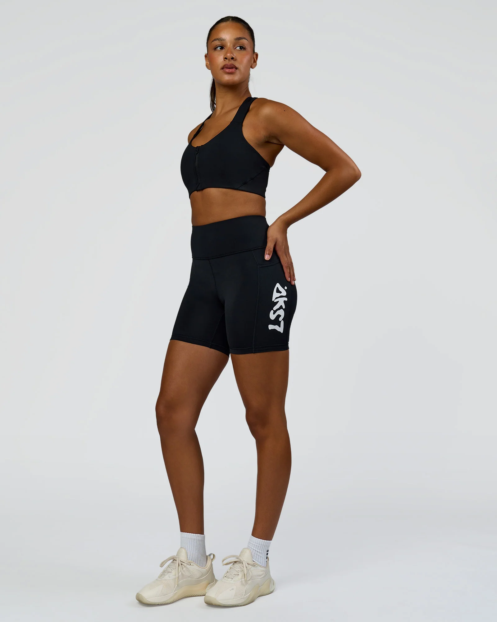 Rep Street Script Ultra High-Rise 6" Short Pockets - Black-White - Image 3