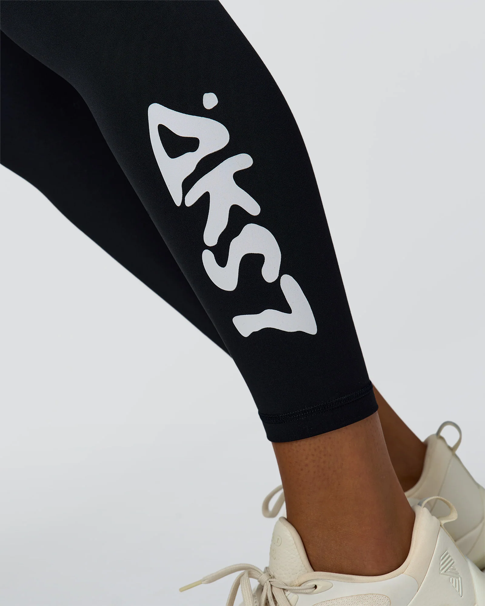 Rep Street Script Ultra High-Rise Full Length Legging Pockets - Black-White - Image 2