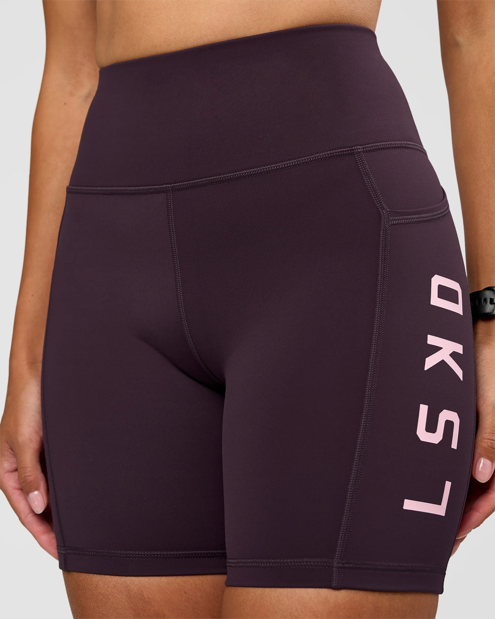 Rep Ultra High-Rise 6" Short Pockets - Midnight Plum-Marshmallow - Image 7