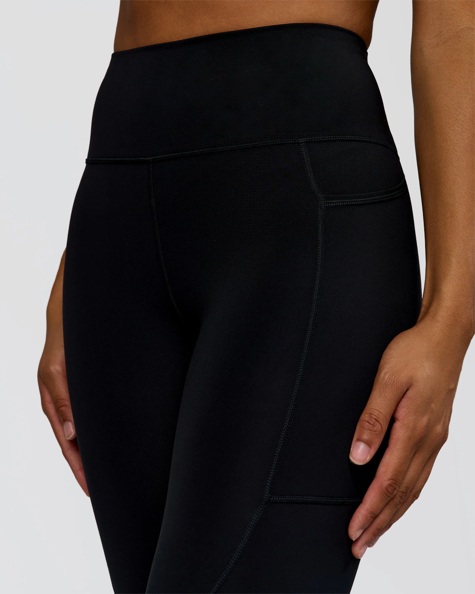 Rep Ultra High-Rise 7/8 Legging Pockets - Black-Marshmallow - Image 5