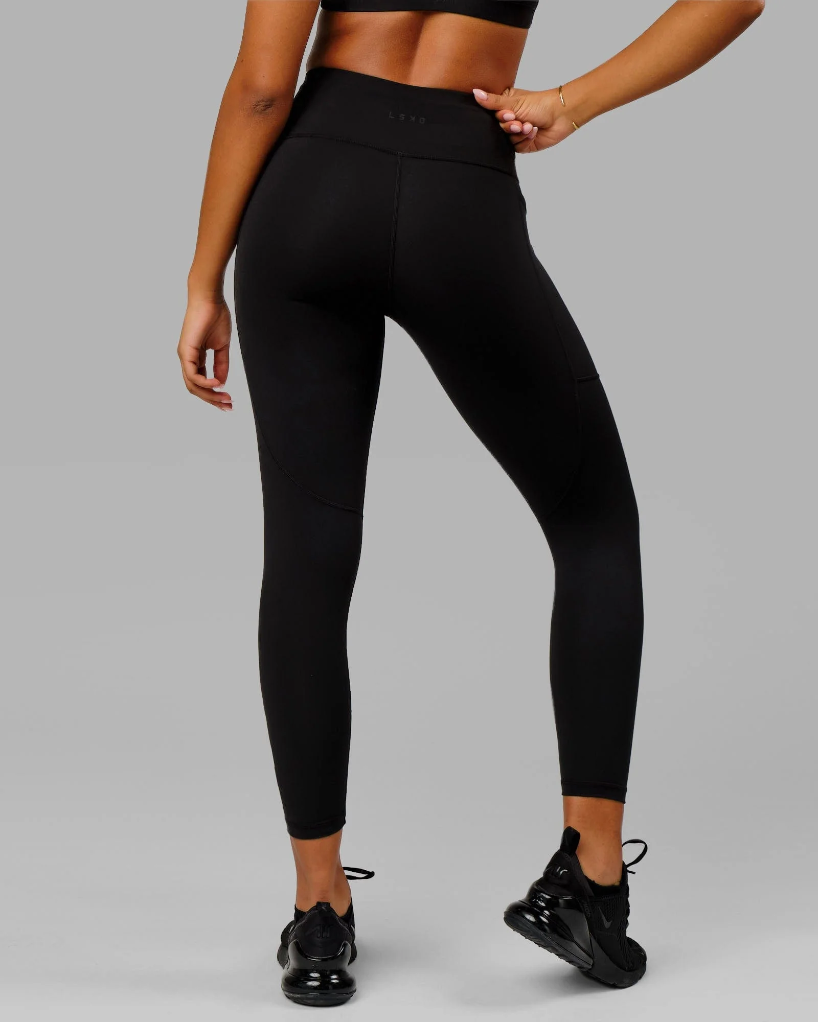 Rep Ultra High-Rise 7/8 Legging Pockets - Black-White - Image 4