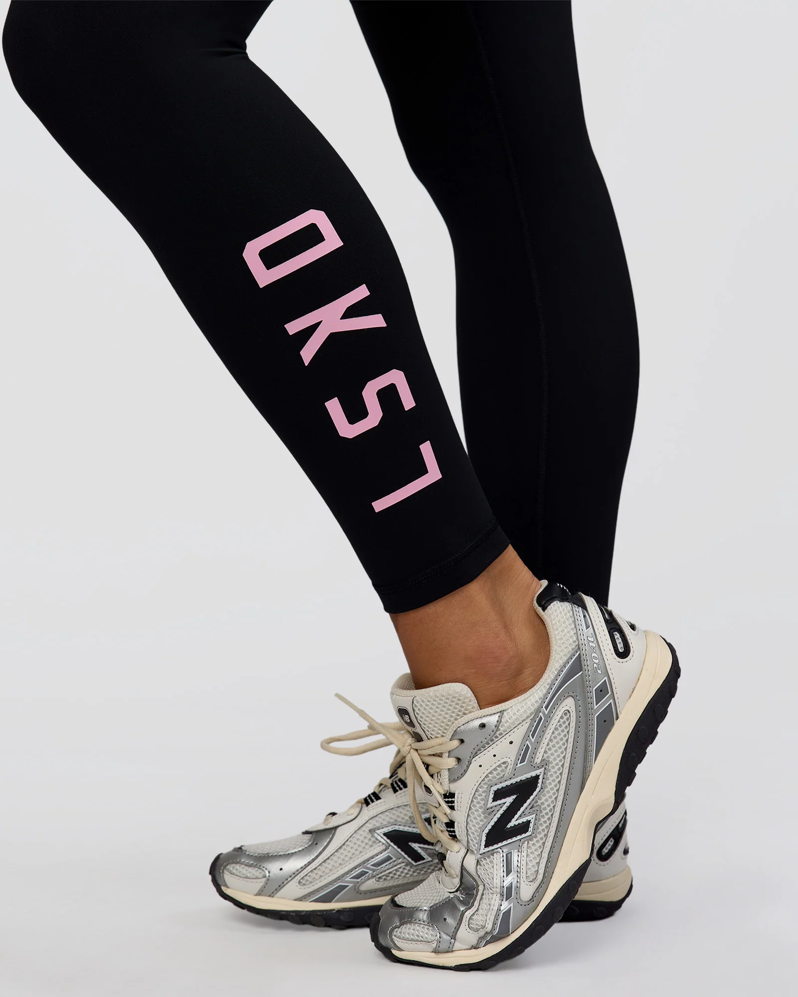 Rep Ultra High-Rise Full Length Legging Pockets - Black-Marshmallow - Image 4