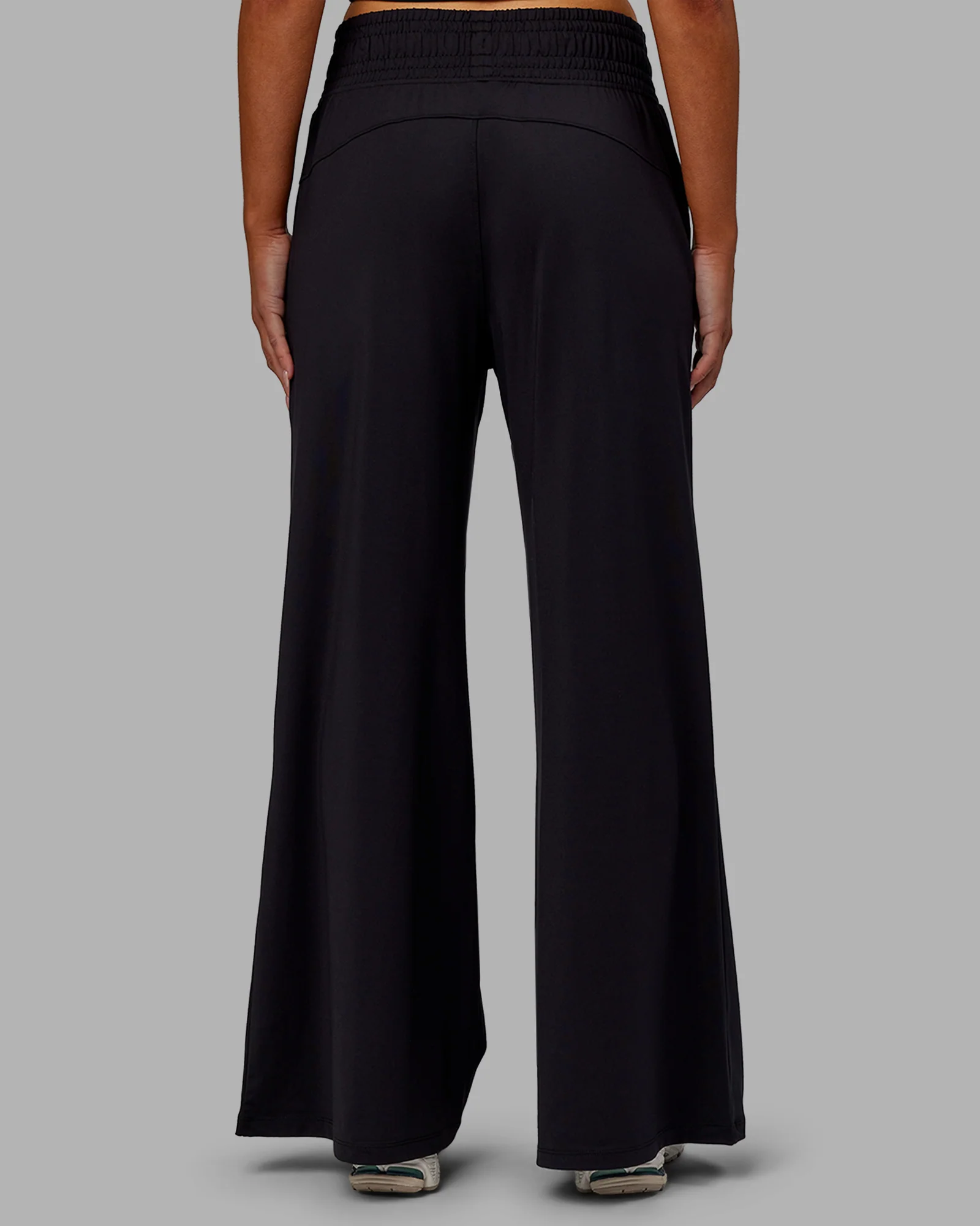 Restore CloudFLX Wide Leg Pant - Black - Image 4