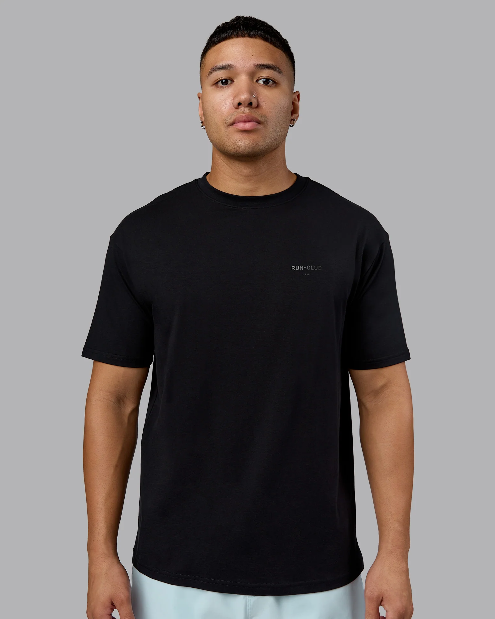 RUN CLUB FLXCotton Tee Oversize - Black-Reflective - Image 3