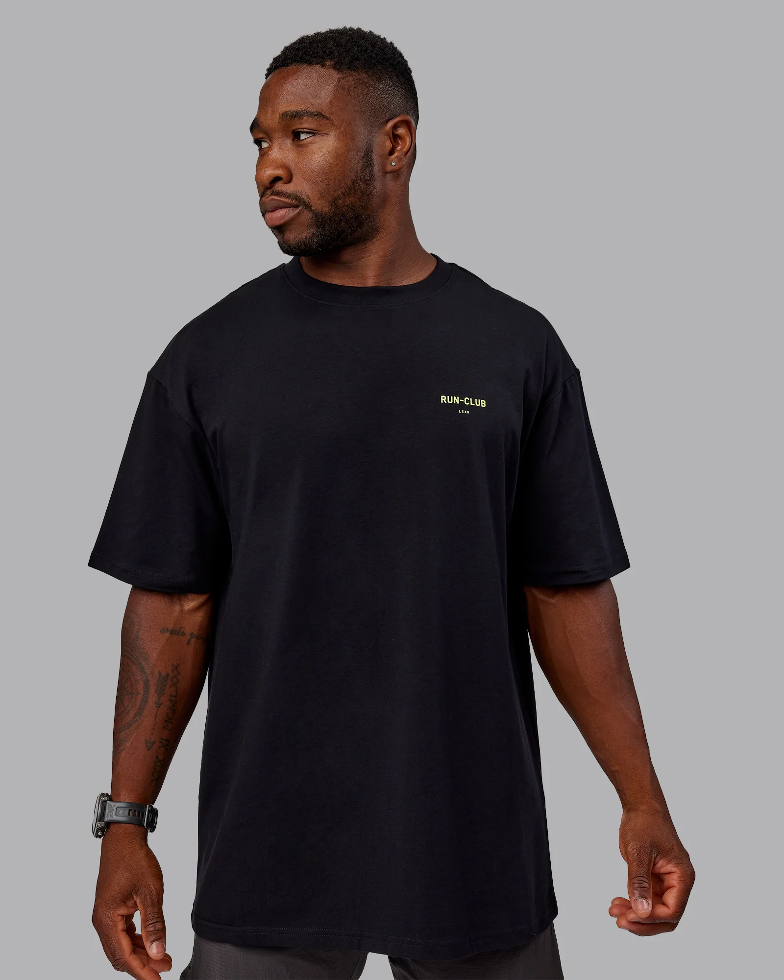 RUN CLUB FLXCotton Tee Oversize - Black-Volt - Image 3