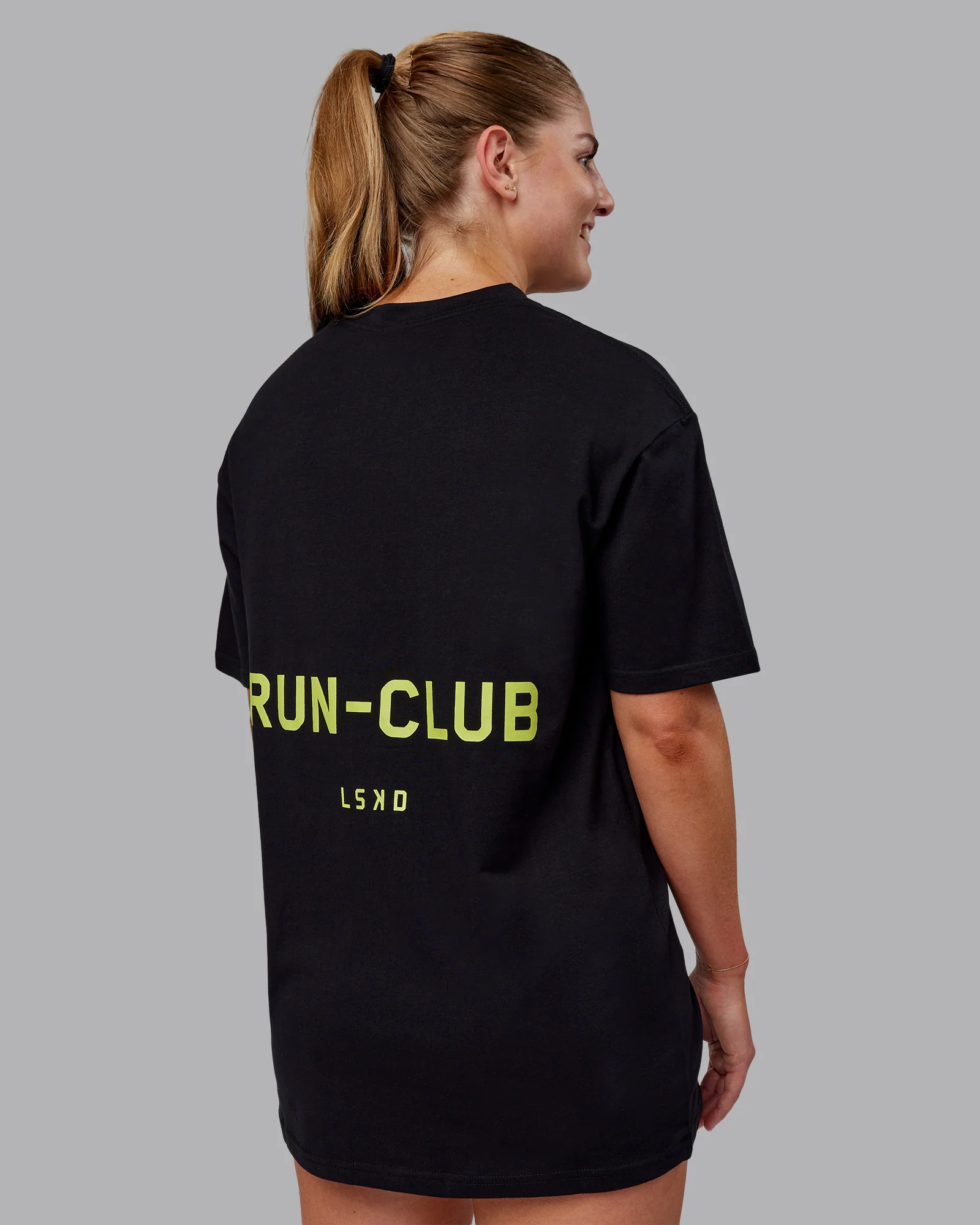 RUN CLUB FLXCotton Tee Oversize - Black-Volt - Image 5