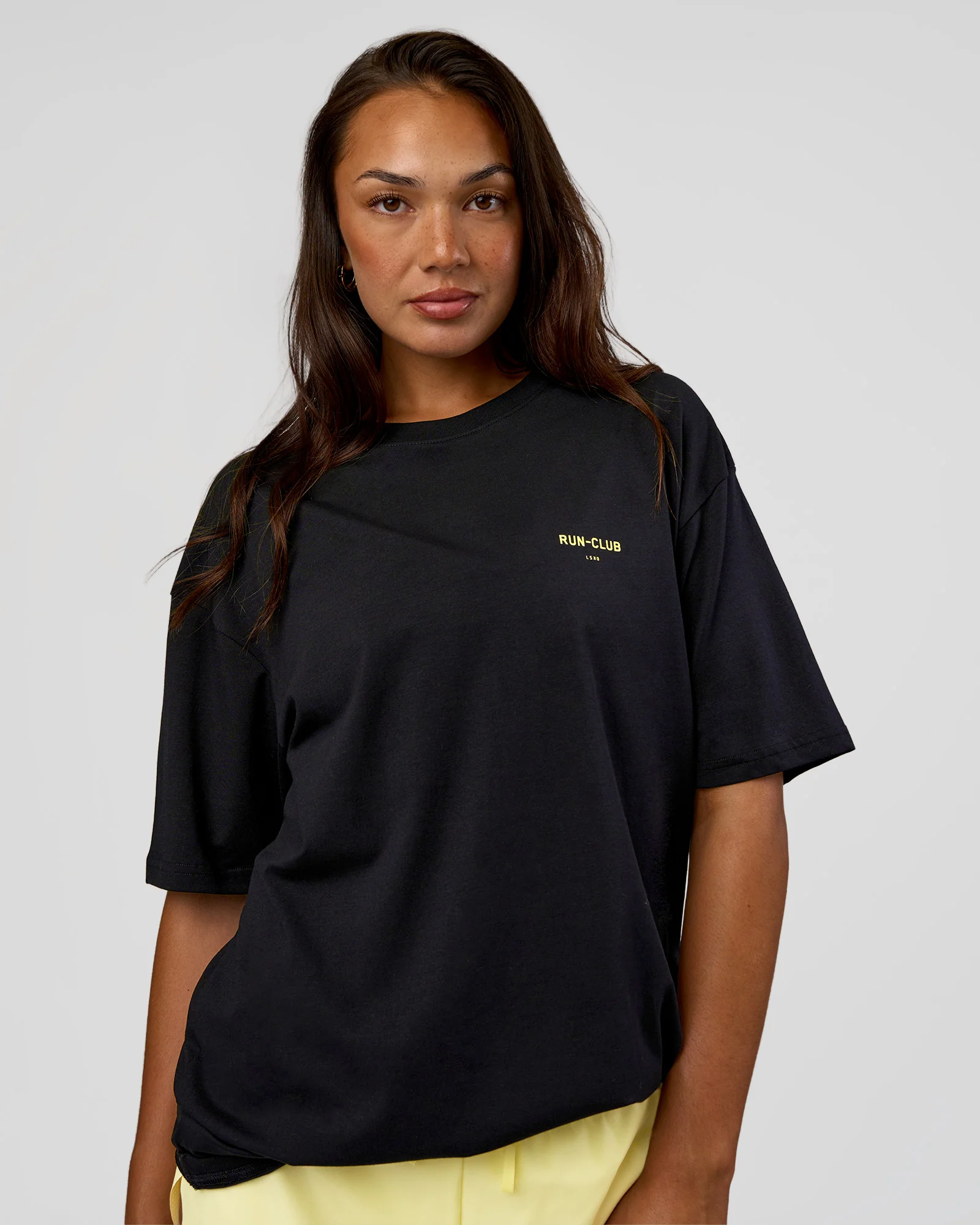 RUN CLUB FLXCotton Tee Oversize - Black-Yellow Fizz - Image 5