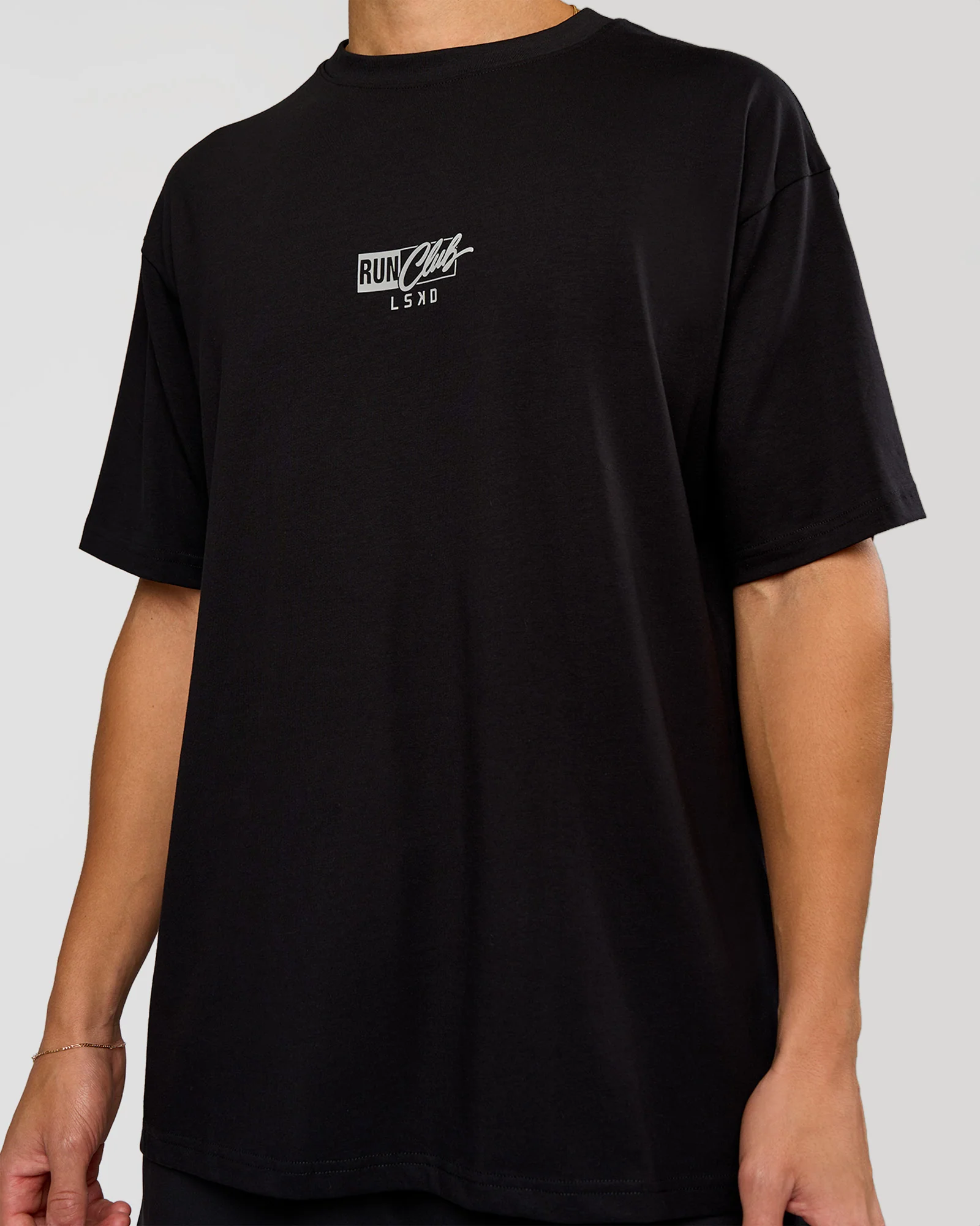 Run Club Script FLXCotton Oversized Tee - Black-Alloy - Image 8
