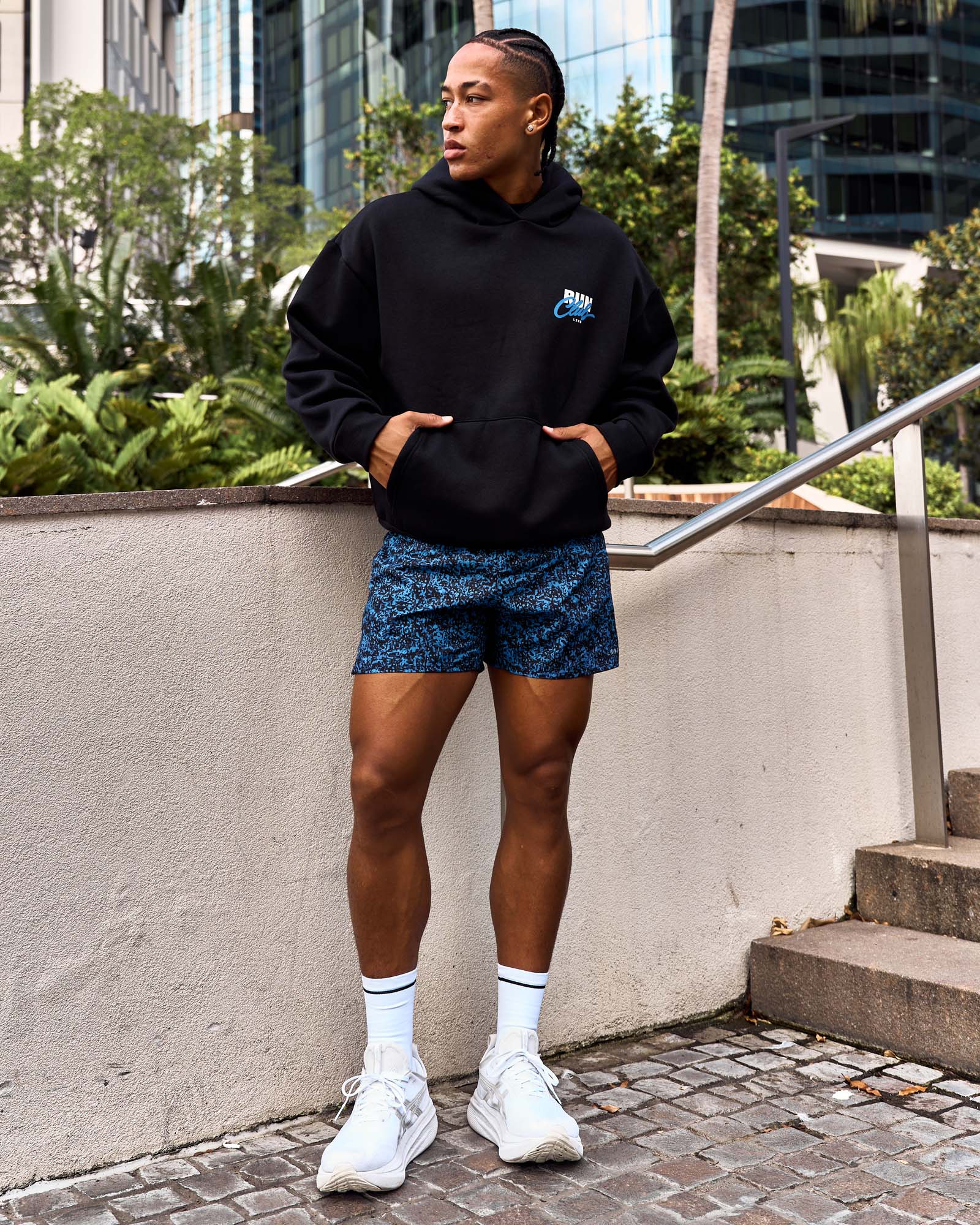 Run Club Script Oversized Hoodie - Black-Palace Blue - Image 6