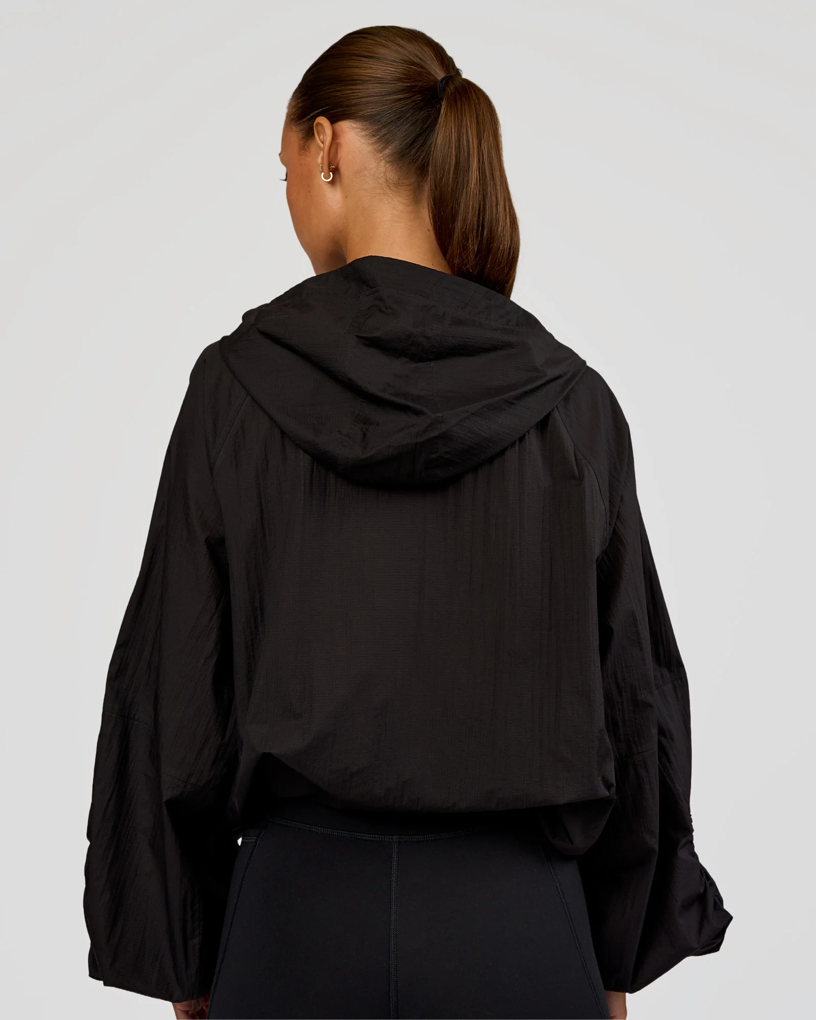 Run Light Jacket - Black - Image 4