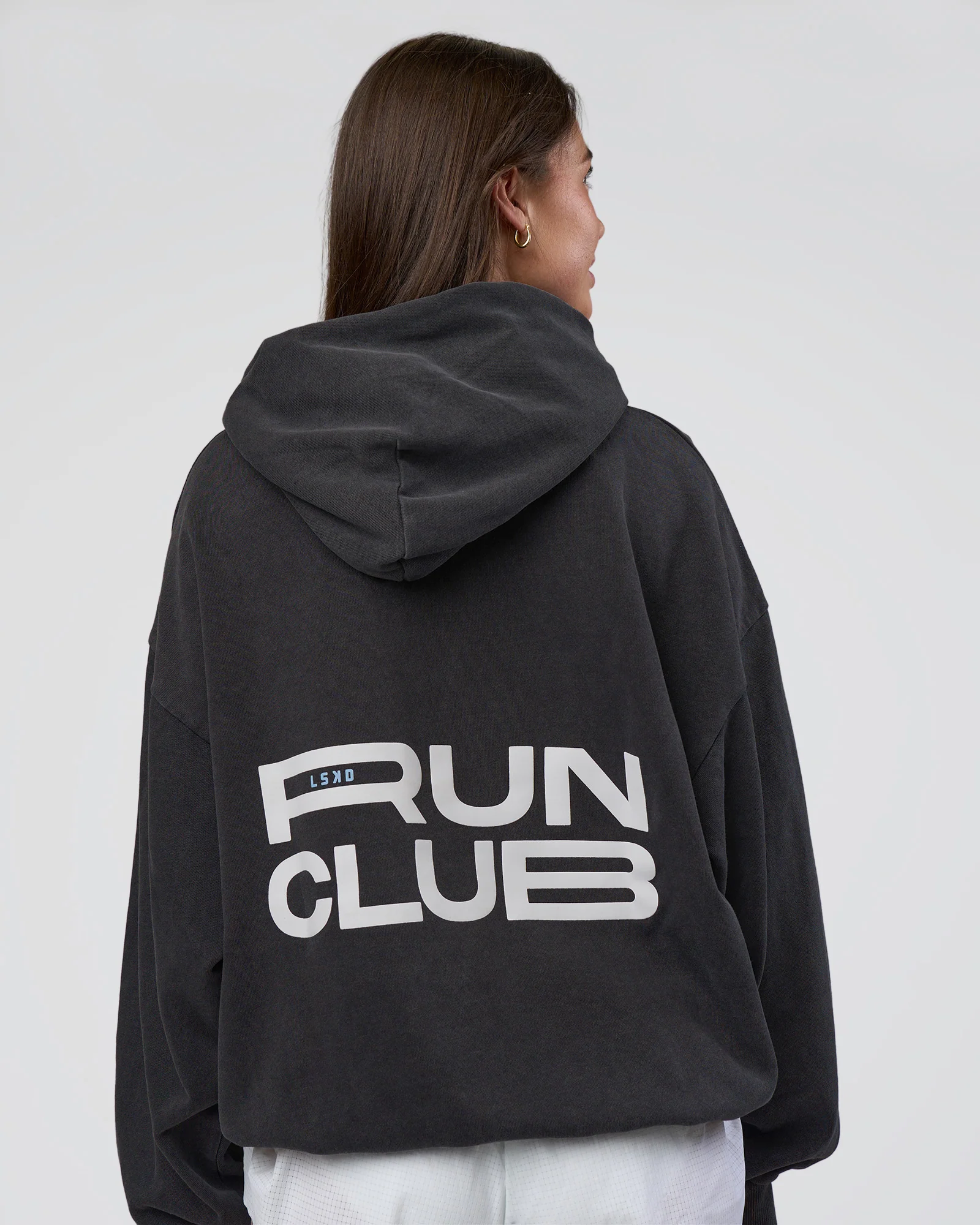 Runner’s Unisex Oversized Hoodie - Black Washed-White - Image 5