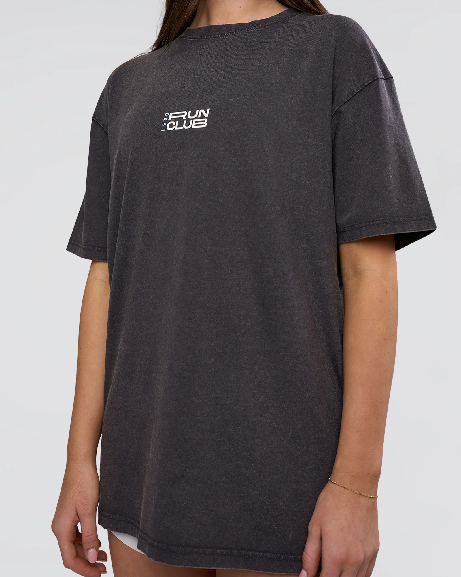 Runner's FLXCotton Oversized Tee - Black Washed-White - Image 9