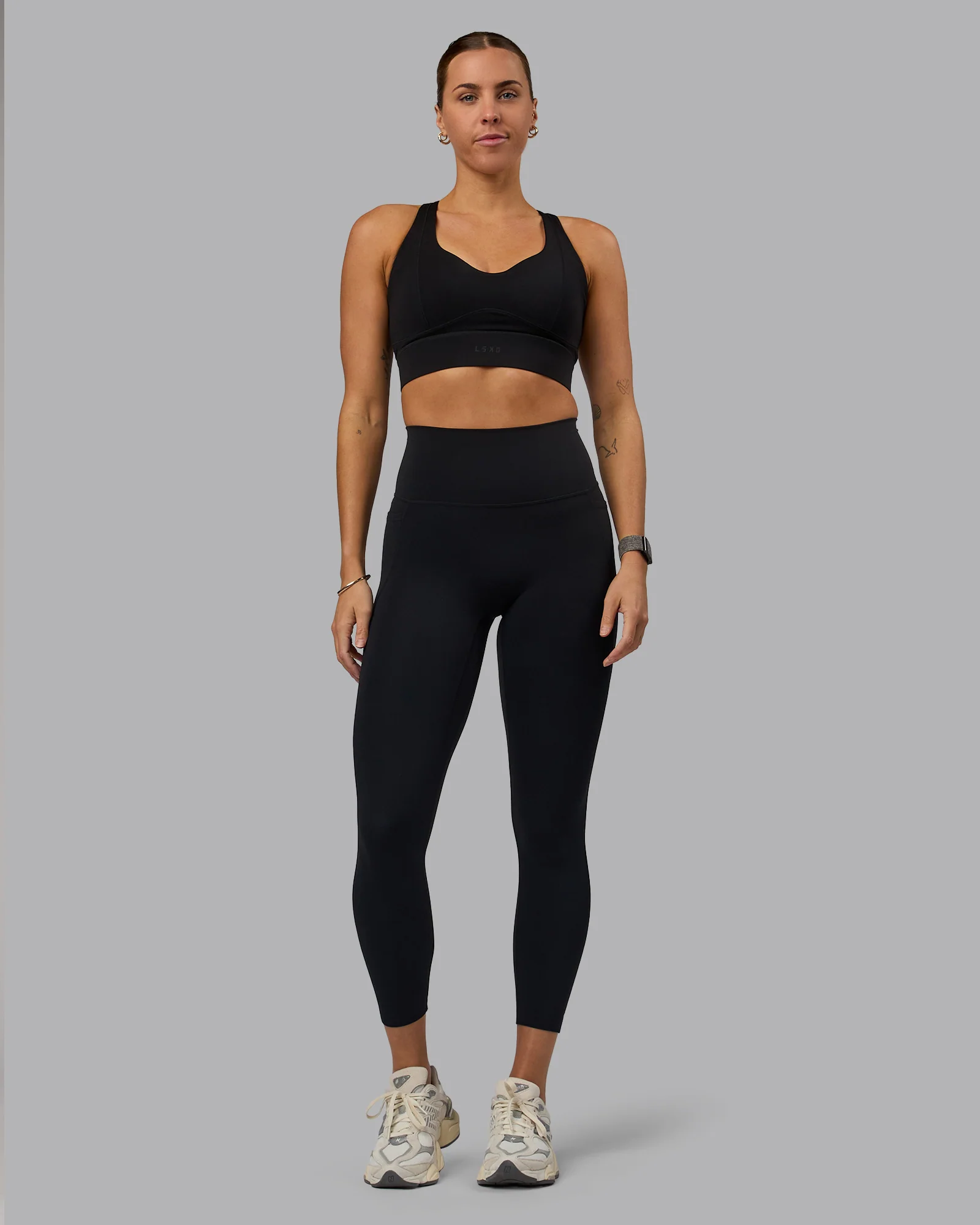 Sculpt Sports Bra - Black - Image 6