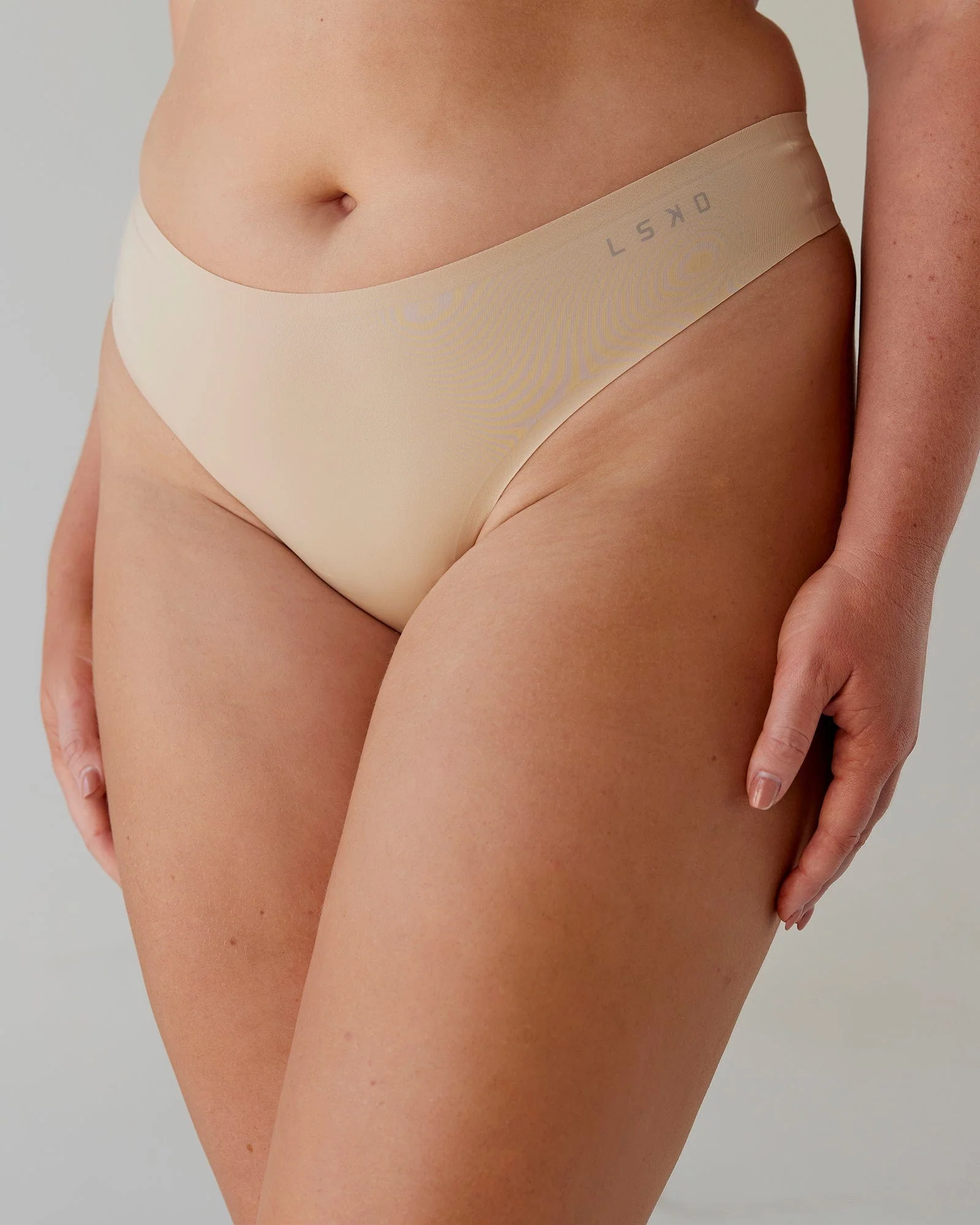 Seamless G-String 3 Pack - Off White - Image 2