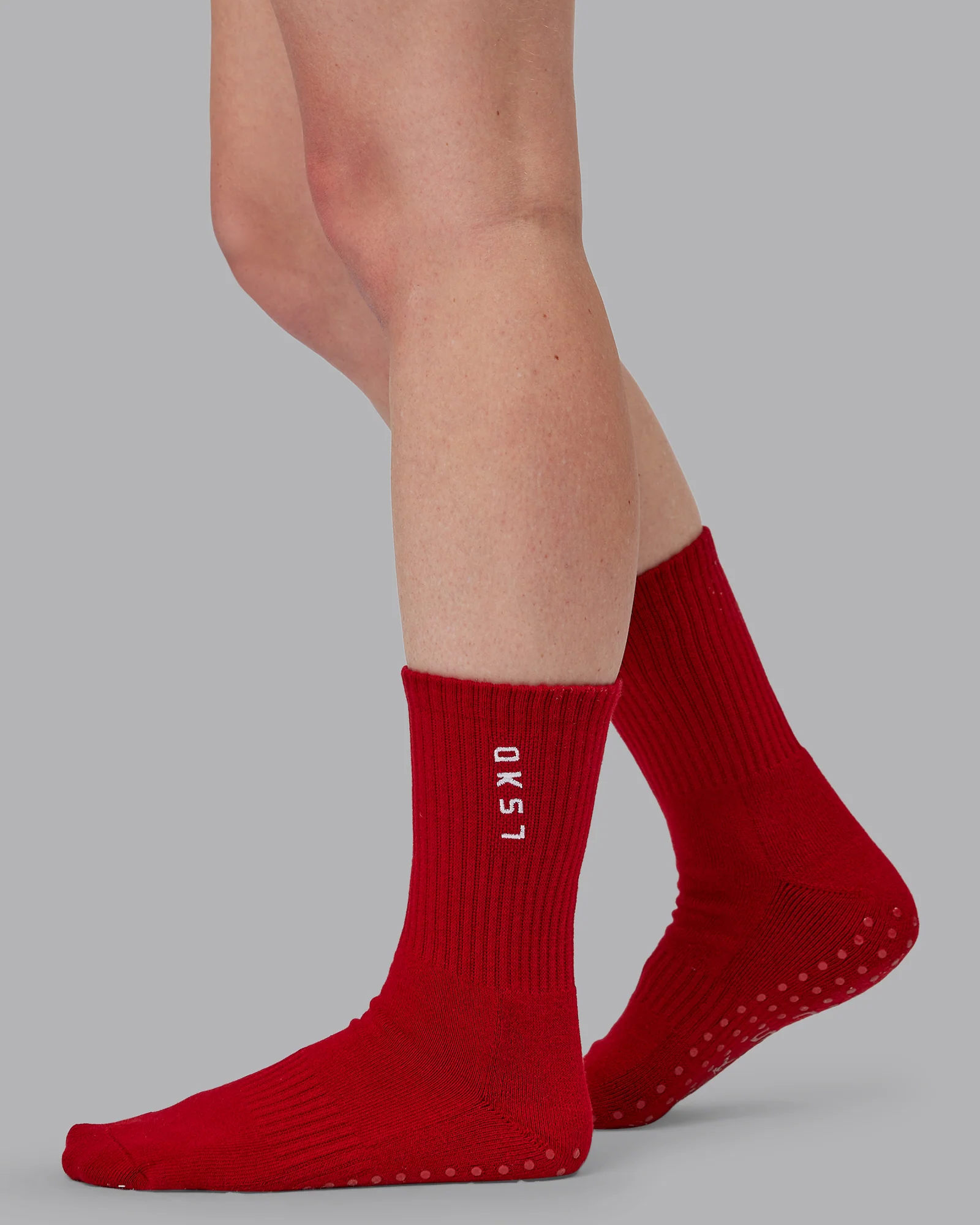 Signal Crew Pilates Grip Sock - Cherry Lacquer-Marshmallow - Image 3