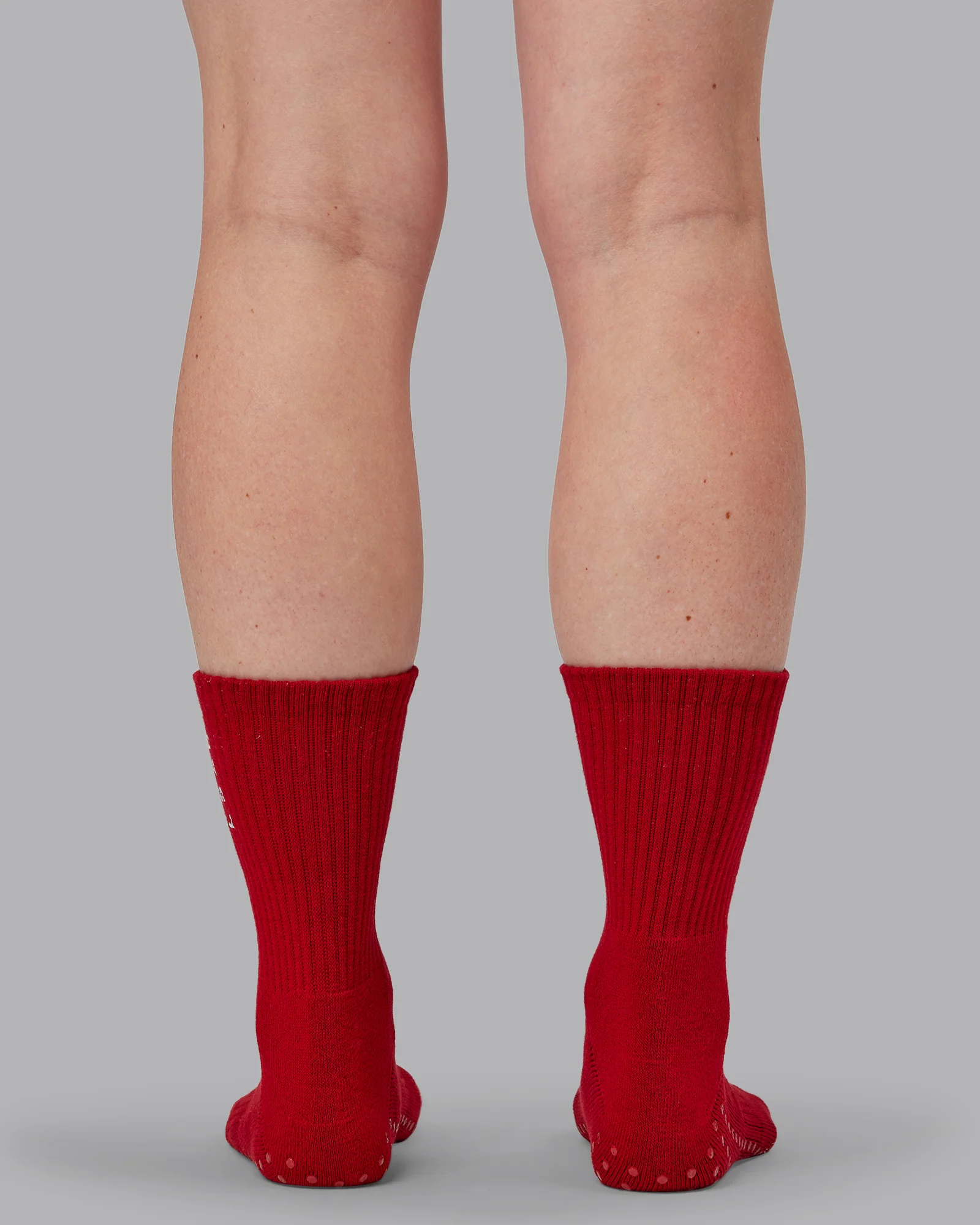 Signal Crew Pilates Grip Sock - Cherry Lacquer-Marshmallow - Image 4