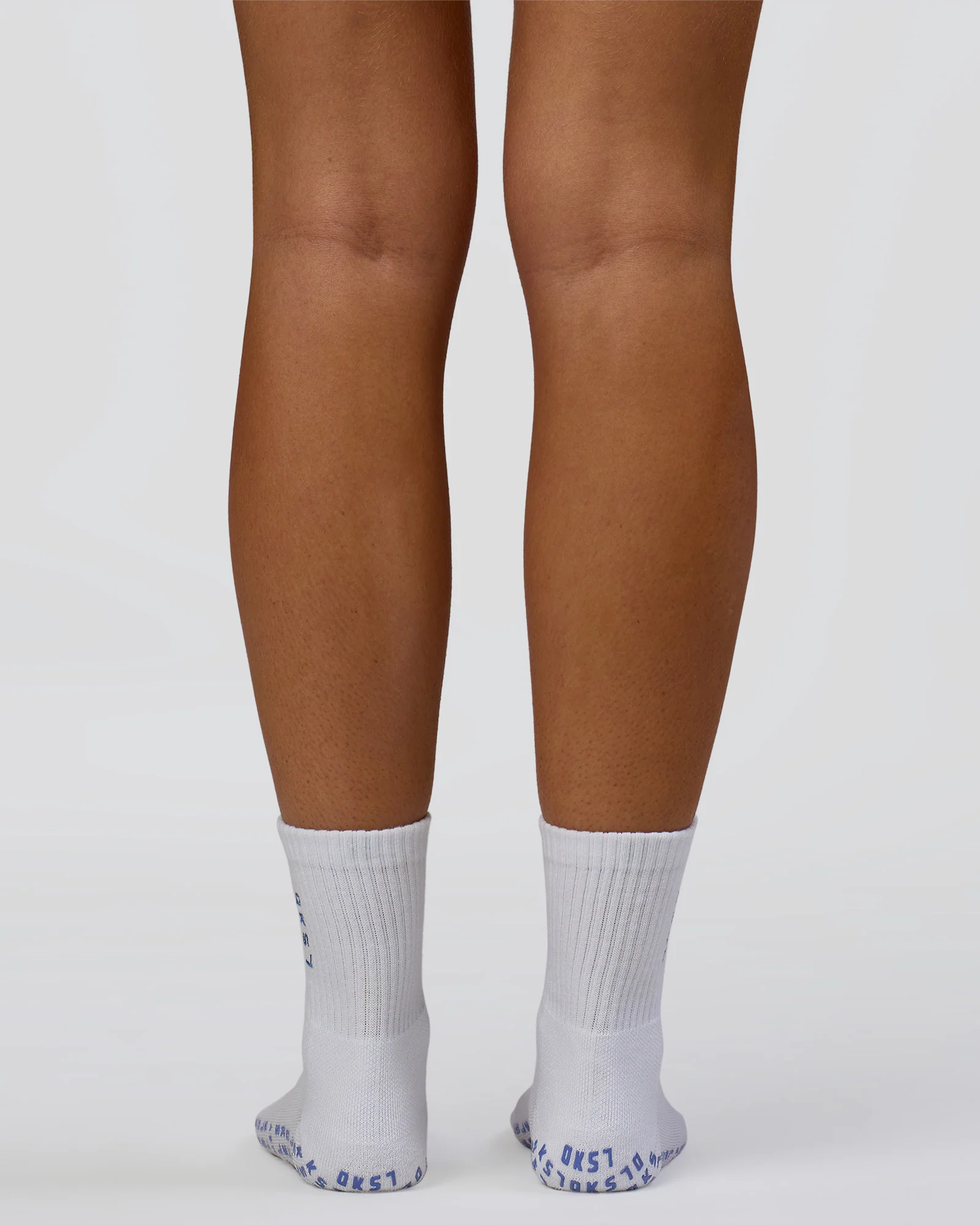 Signal Pilates Crew Grip Socks 2.0 - Off White-Palace Blue - Image 4