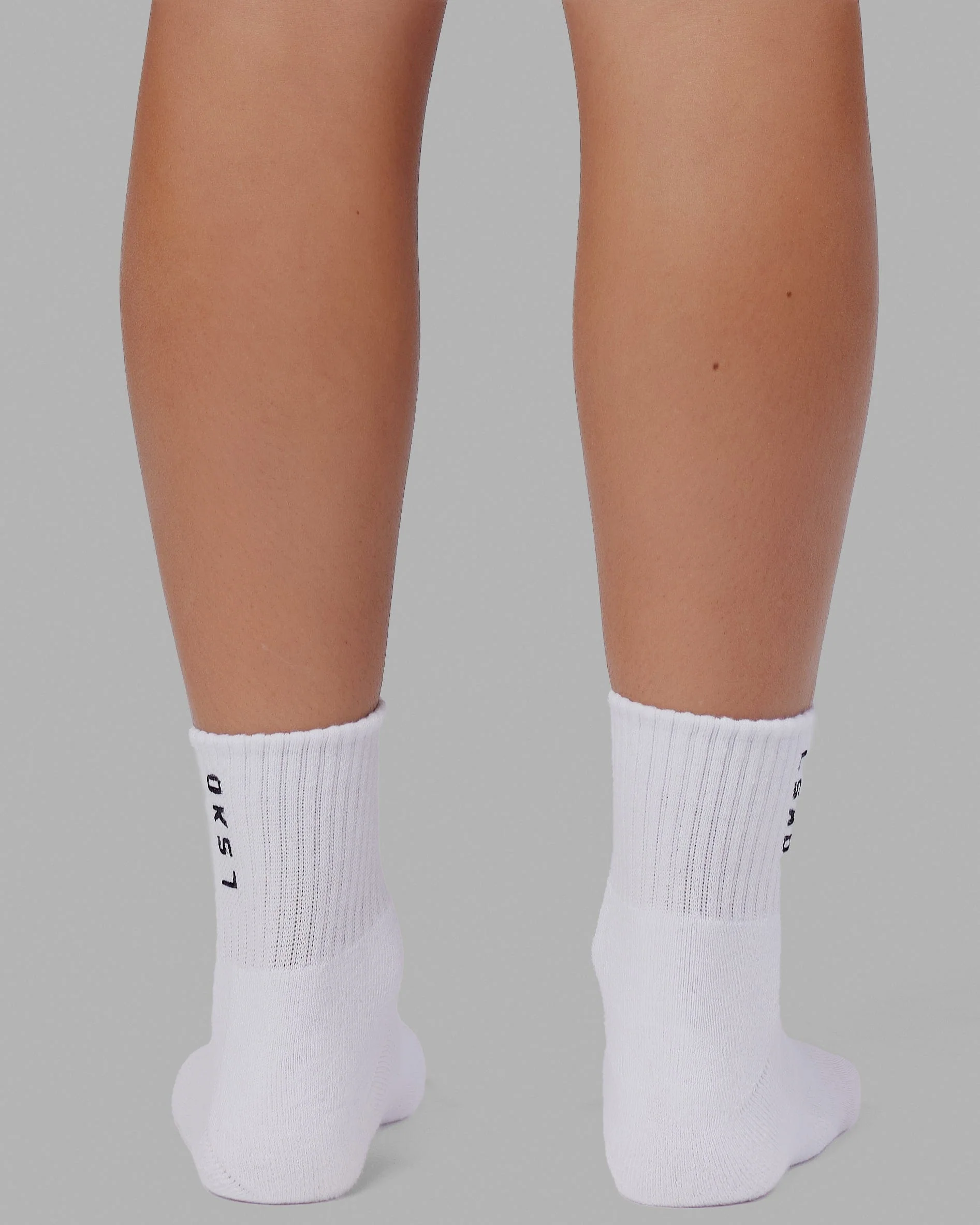 Signal Quarter Socks 3 Pack 2.0 - White-Black - Image 3